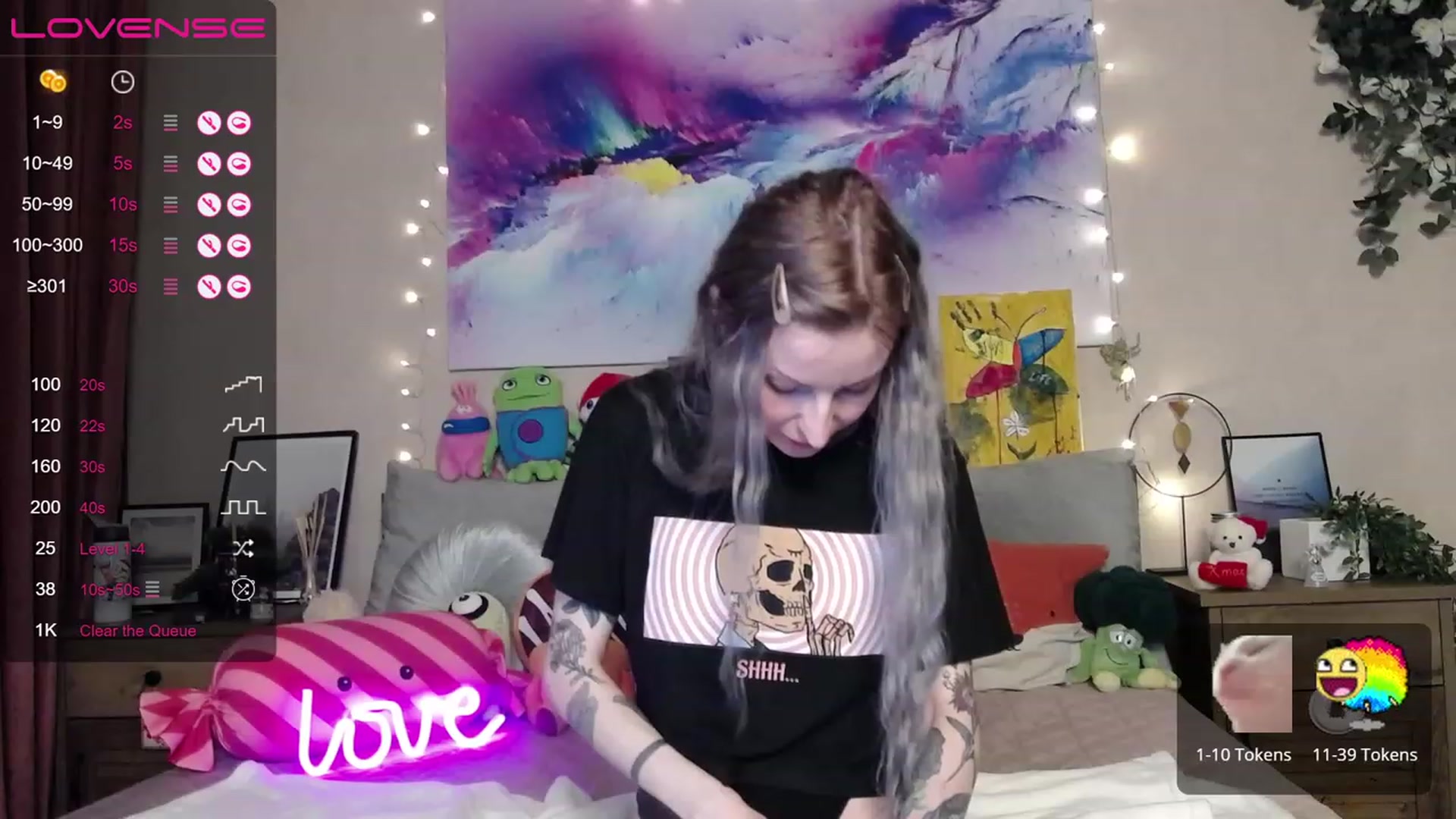 Gallery image thumbnail from Amerilyse's myfreecams stream on, 01/03/2023, 12:28 image 6 of 20