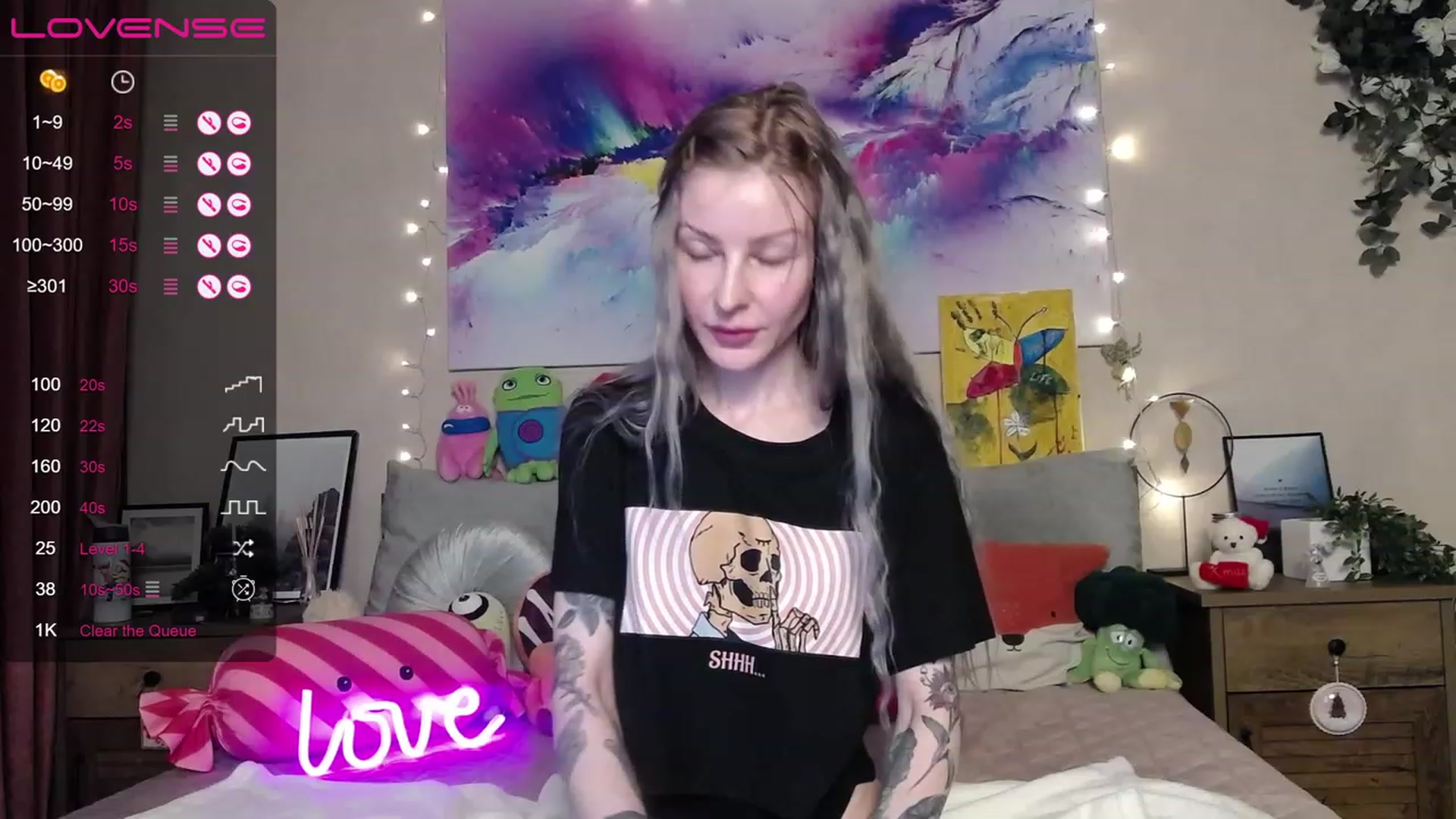 Gallery image thumbnail from Amerilyse's myfreecams stream on, 01/03/2023, 12:28 image 8 of 20
