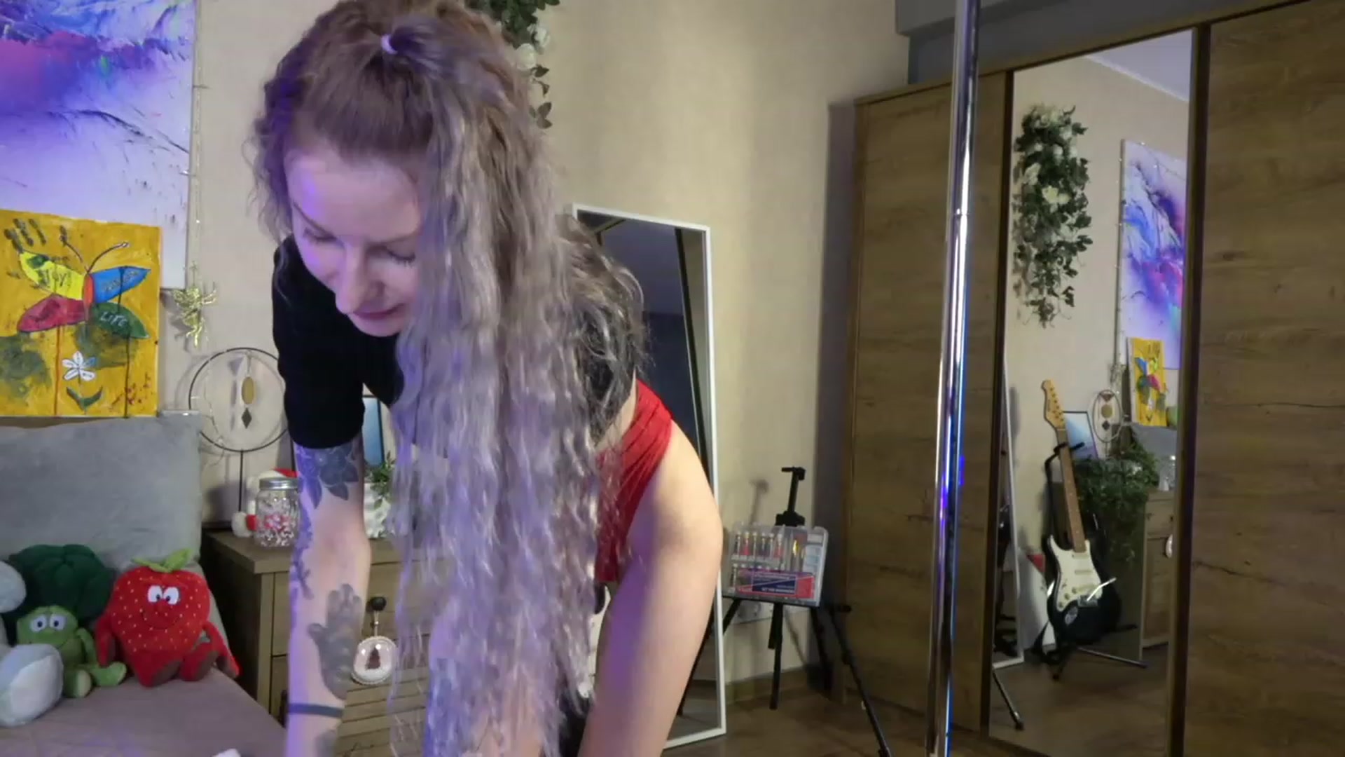 Gallery image thumbnail from Amerilyse's myfreecams stream on, 01/30/2023, 15:11 image 2 of 20