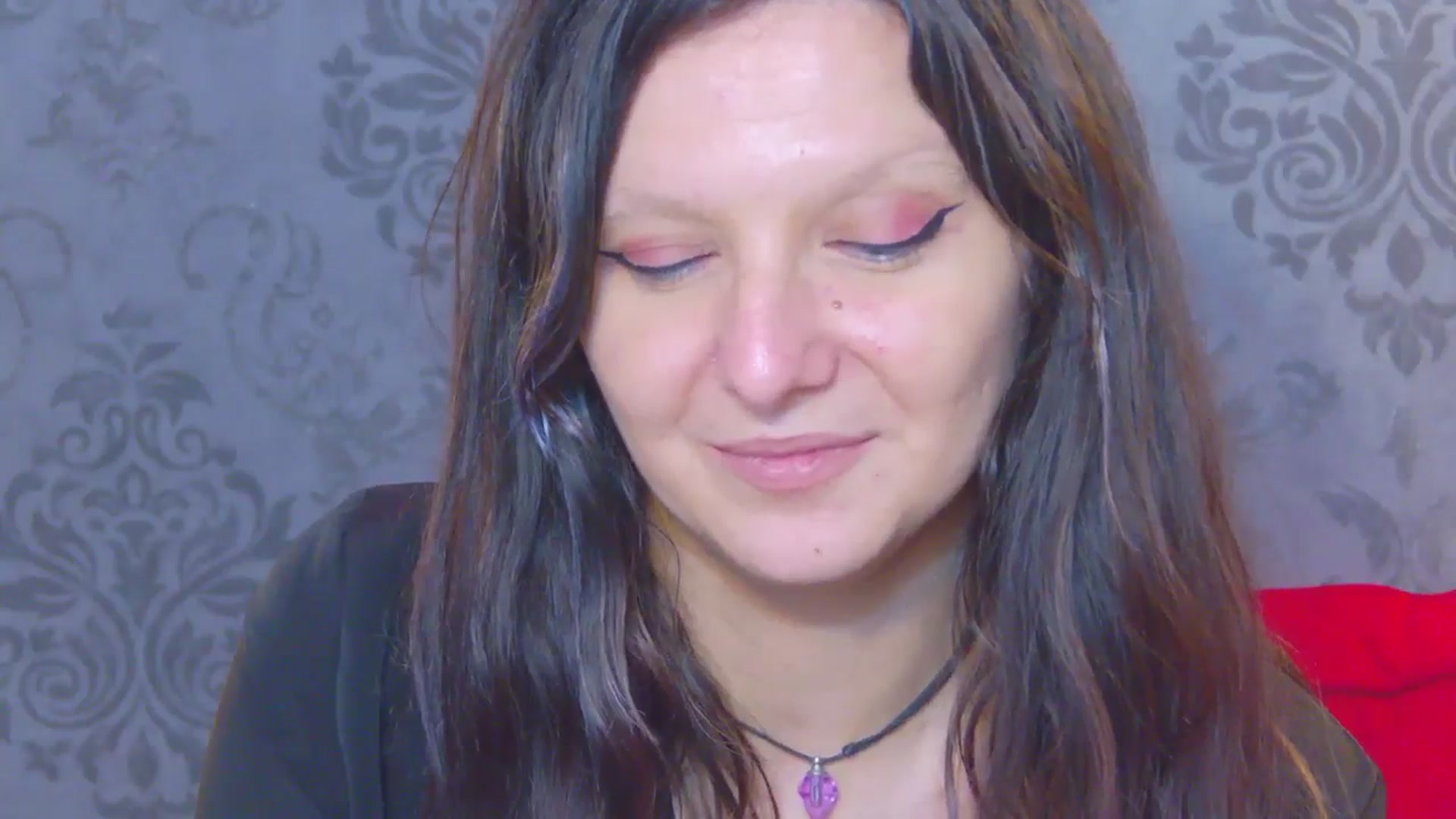 Gallery image thumbnail from AmethystCharm's myfreecams stream on, 05/25/2025, 13:36 image 19 of 20