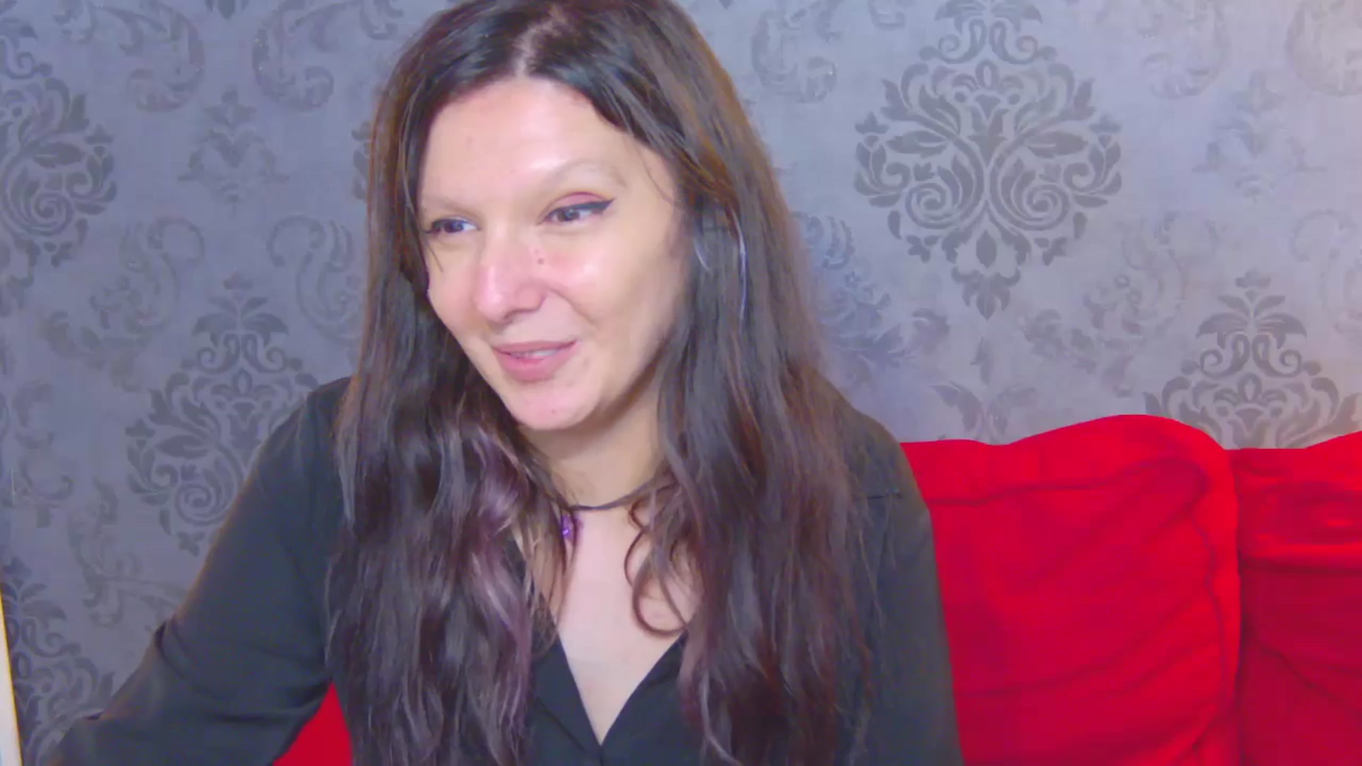 Gallery image thumbnail from AmethystCharm's myfreecams stream on, 05/25/2025, 13:36 image 13 of 20