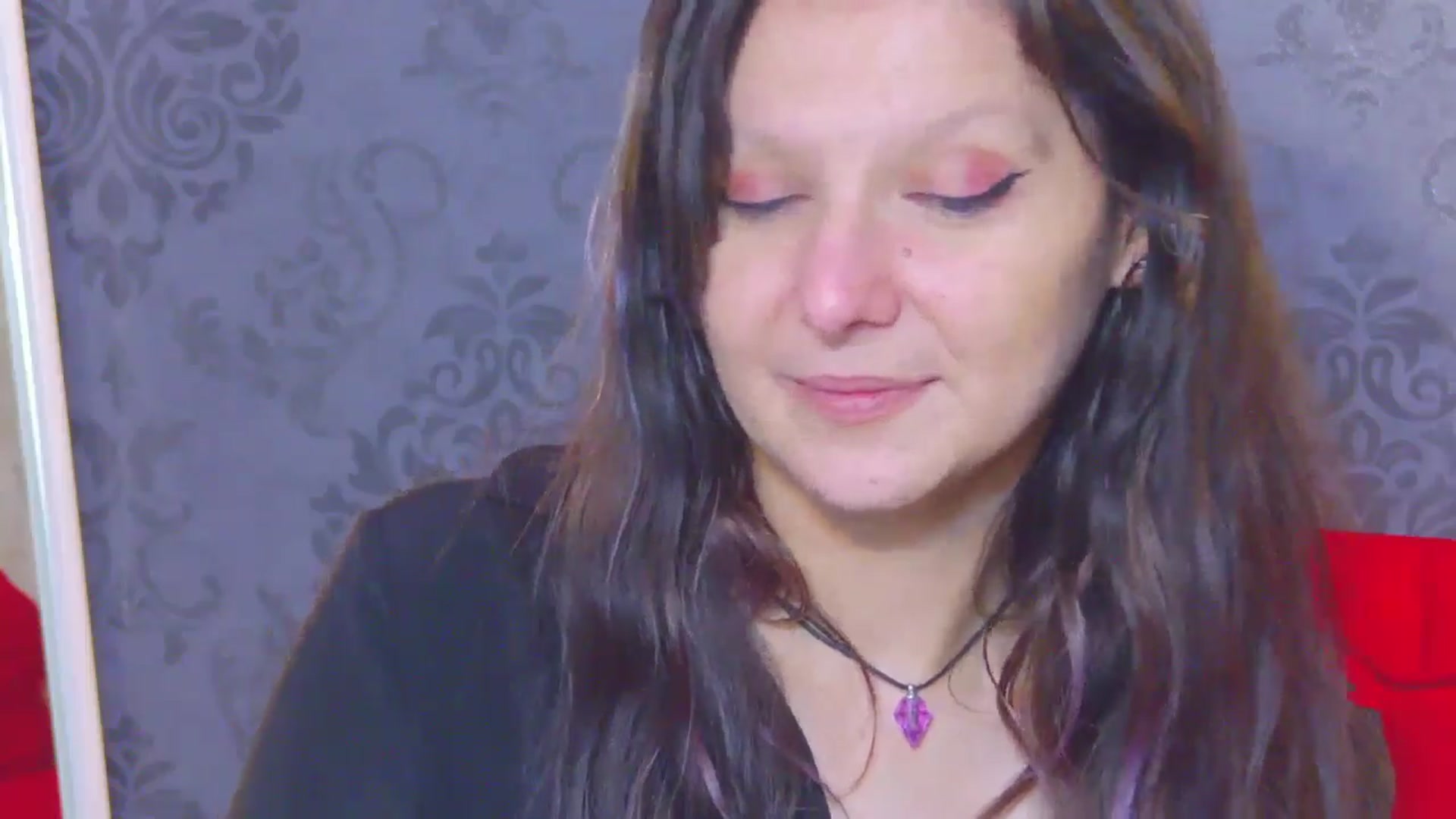 Gallery image thumbnail from AmethystCharm's myfreecams stream on, 05/25/2025, 14:18 image 17 of 20