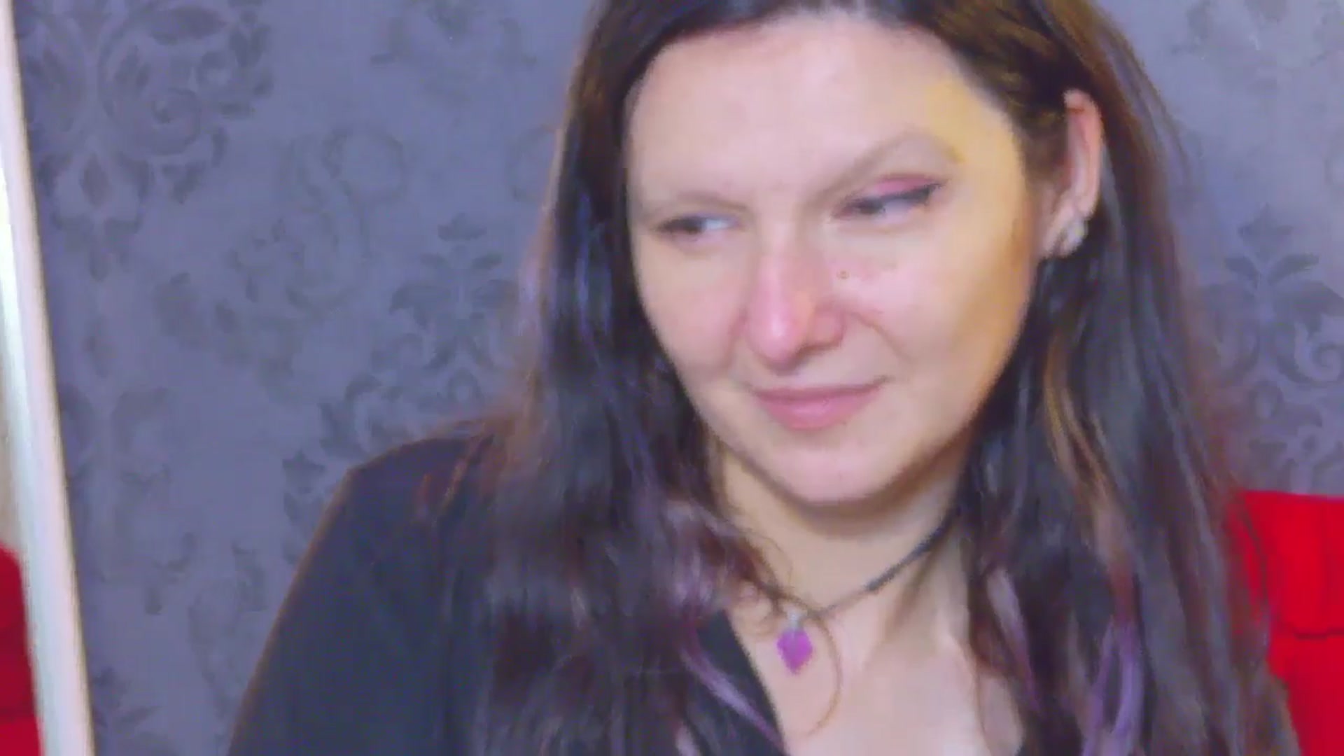Gallery image thumbnail from AmethystCharm's myfreecams stream on, 05/25/2025, 14:18 image 19 of 20