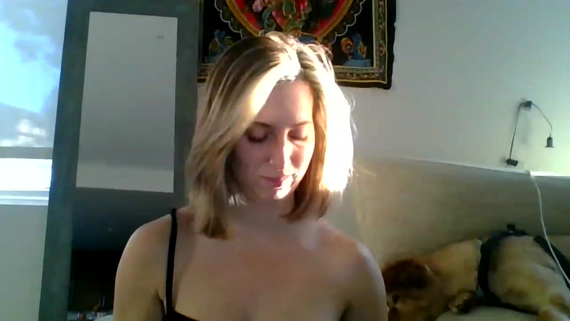 Gallery image thumbnail from Amethyst_Gem's myfreecams stream on, 12/13/2022, 24:00 image 14 of 20