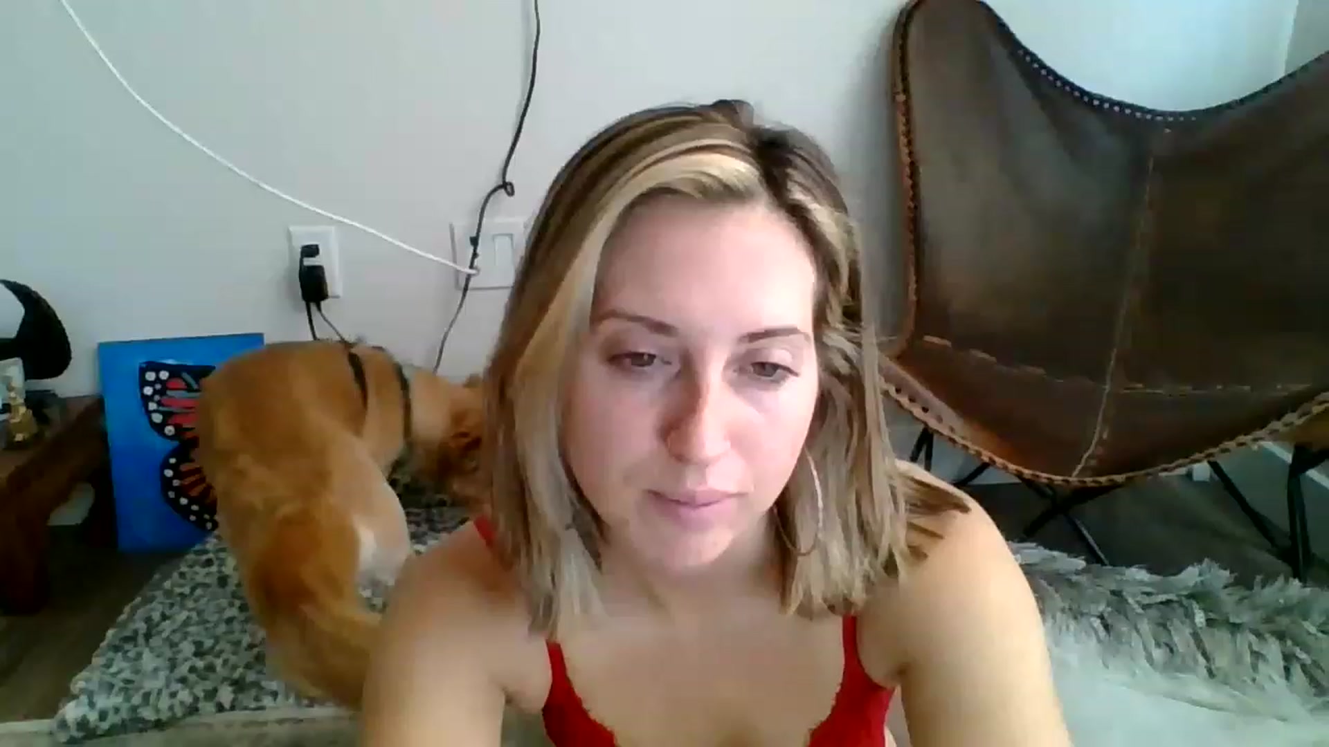 Gallery image thumbnail from Amethyst_Gem's myfreecams stream on, 12/21/2022, 17:29 image 19 of 20