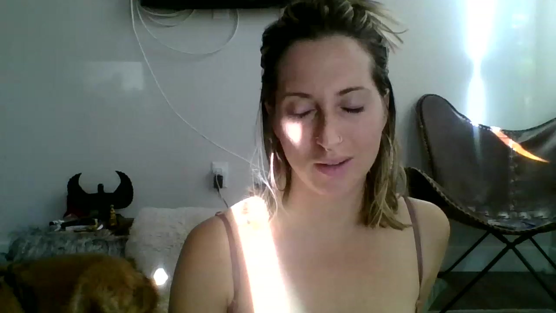 Gallery image thumbnail from Amethyst_Gem's myfreecams stream on, 02/19/2023, 23:32 image 17 of 20