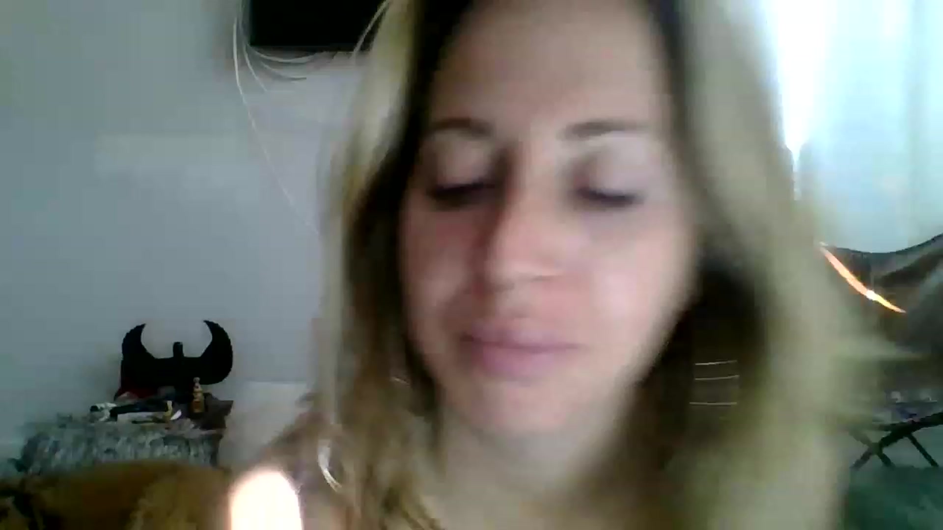 Gallery image thumbnail from Amethyst_Gem's myfreecams stream on, 02/19/2023, 23:32 image 8 of 20