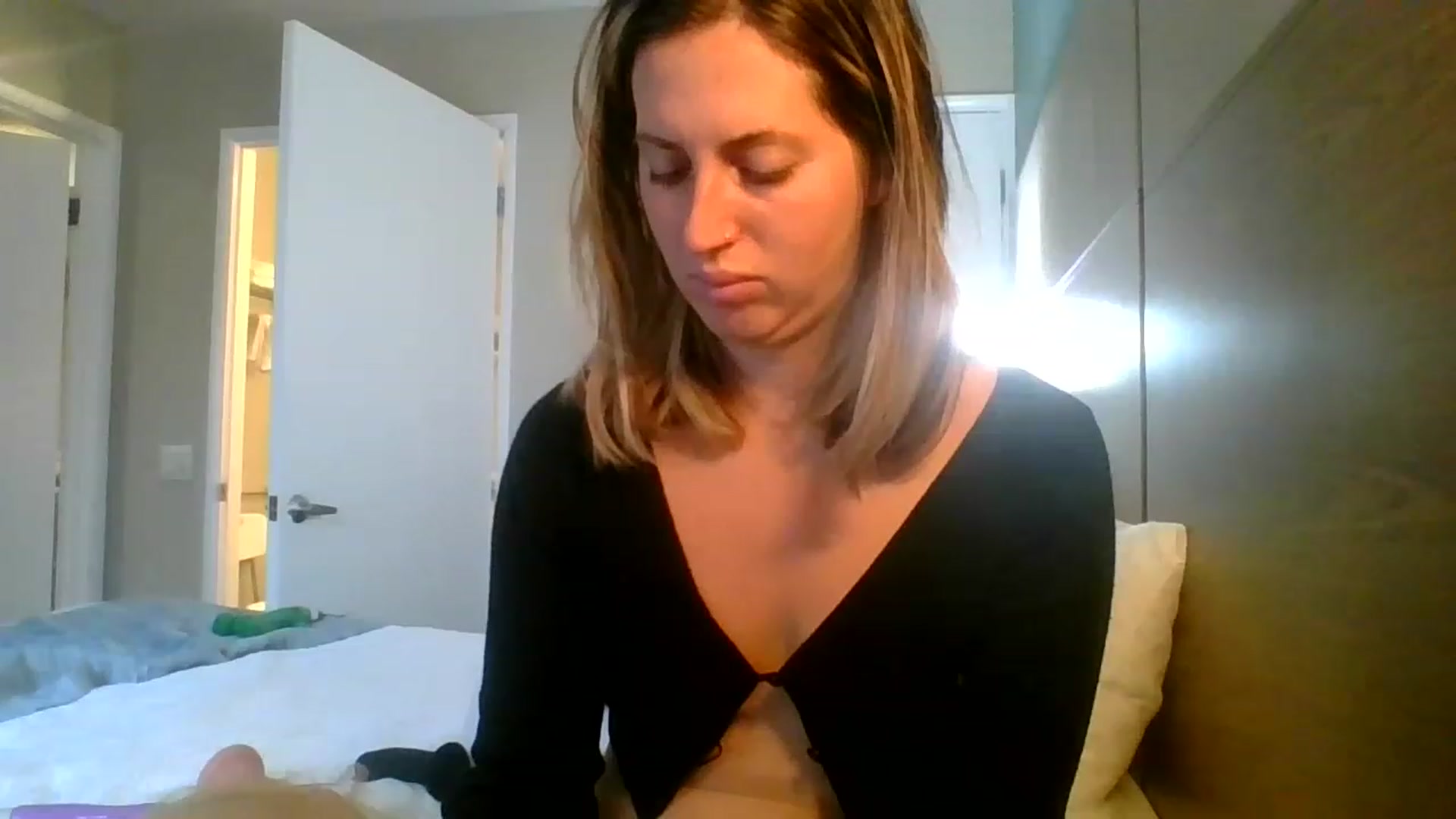 Gallery image thumbnail from Amethyst_Gem's myfreecams stream on, 05/02/2023, 16:31 image 15 of 20