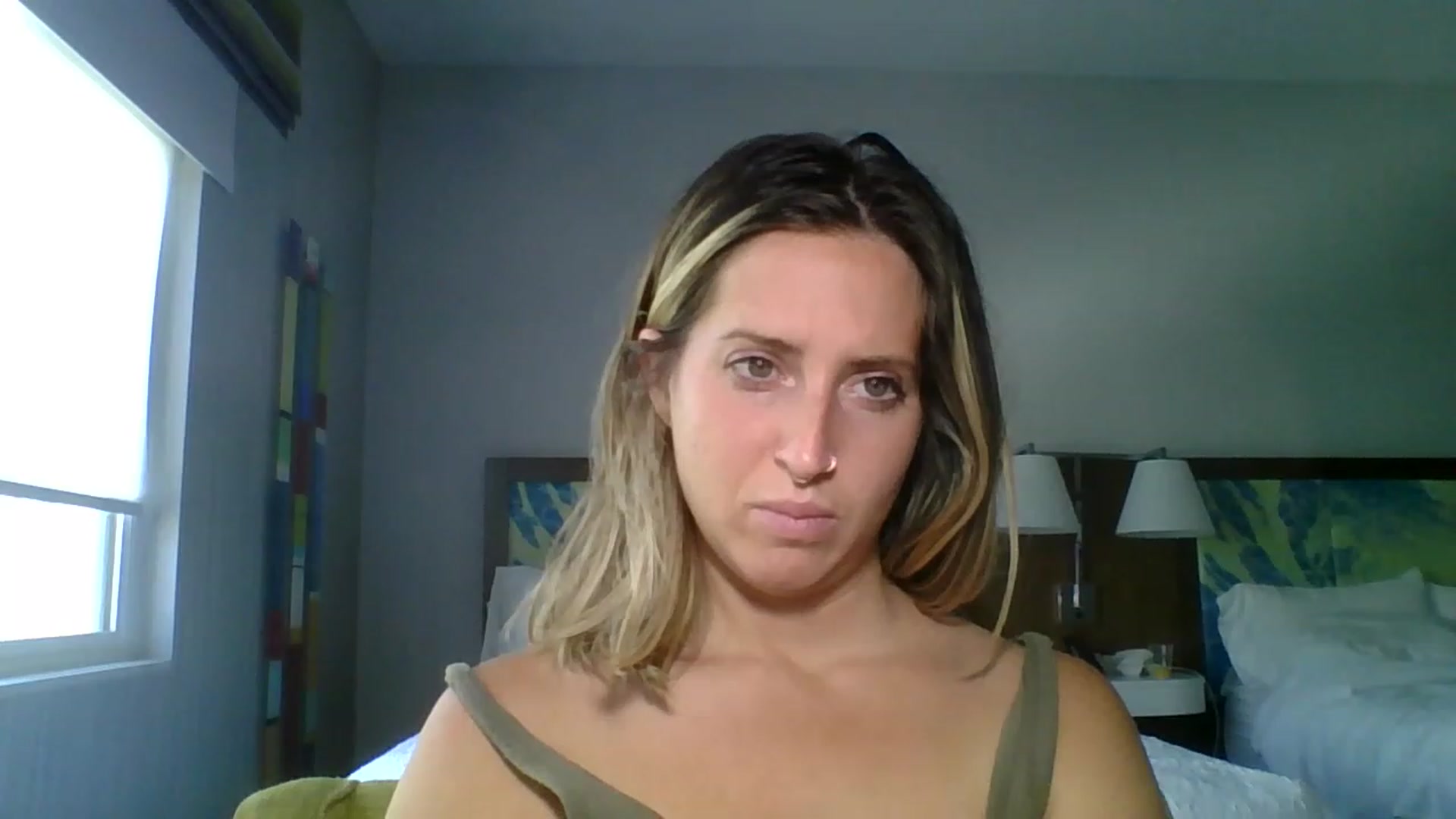 Gallery image thumbnail from Amethyst_Gem's myfreecams stream on, 05/03/2023, 18:39 image 18 of 20