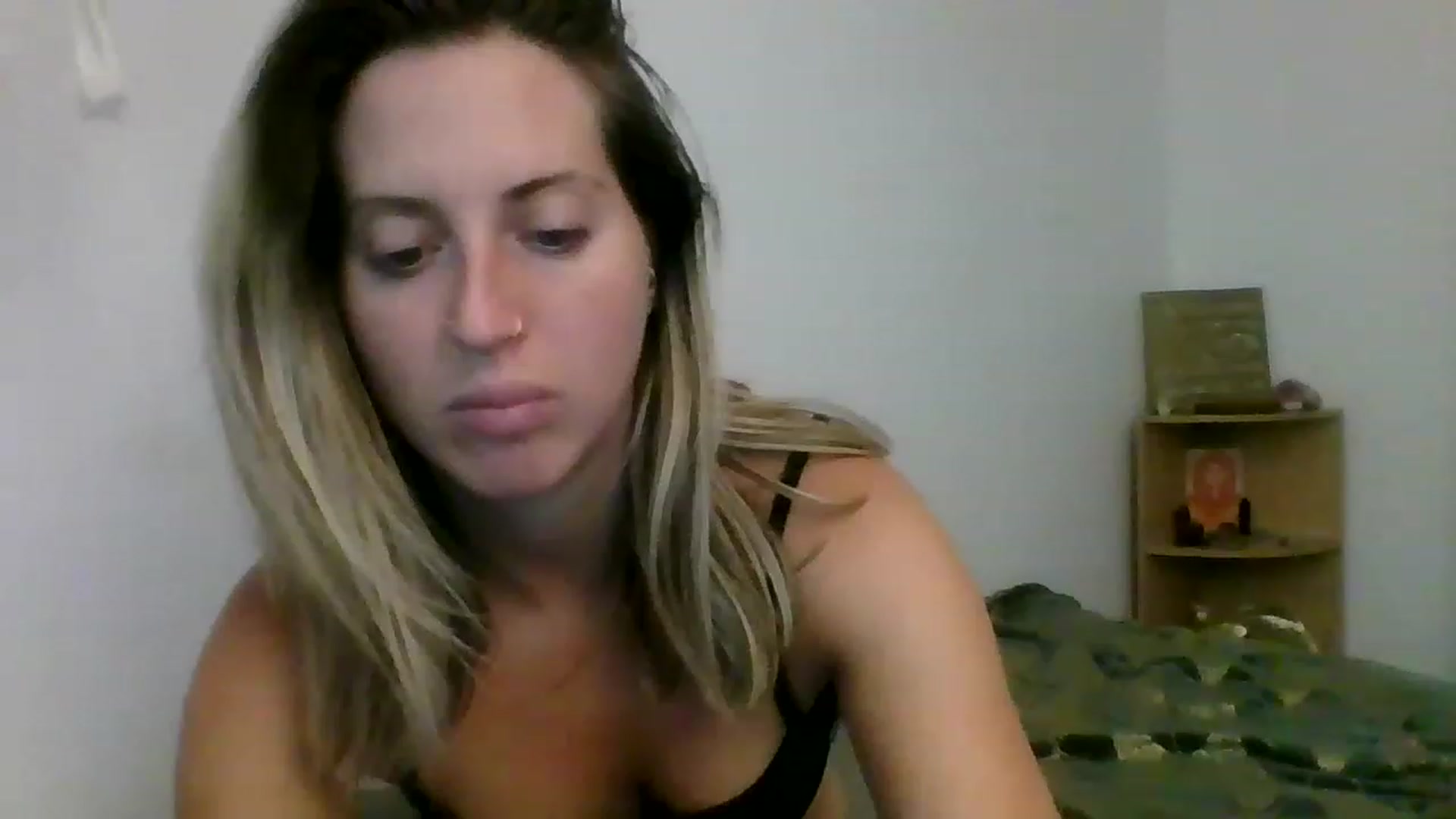 Gallery image thumbnail from Amethyst_Gem's myfreecams stream on, 06/06/2023, 18:31 image 18 of 20