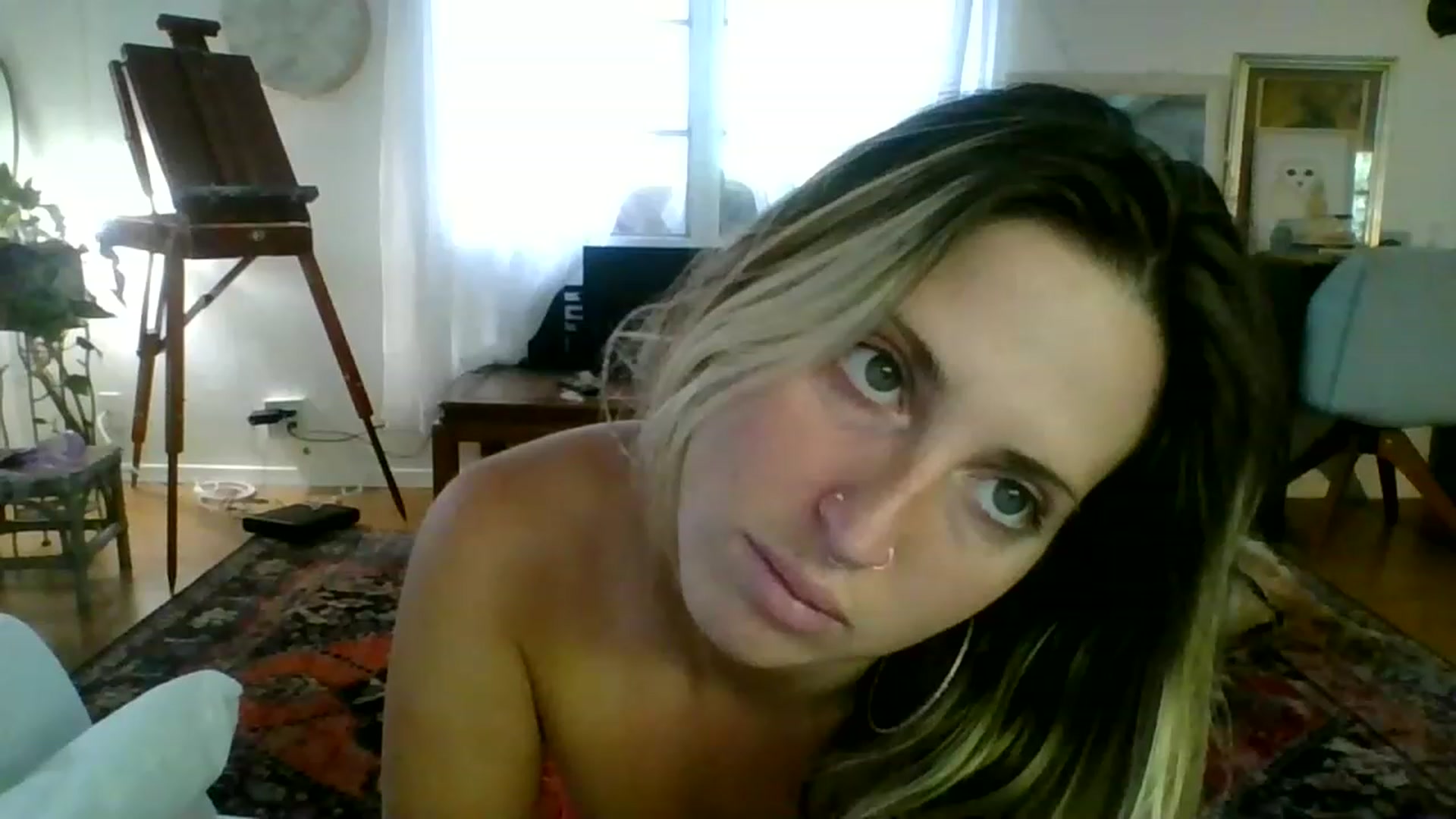 Gallery image thumbnail from Amethyst_Gem's myfreecams stream on, 06/17/2023, 19:04 image 14 of 20