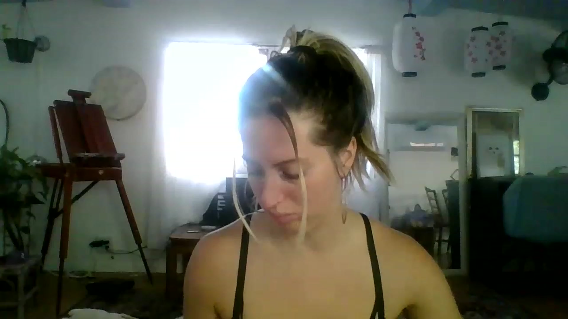 Gallery image thumbnail from Amethyst_Gem's myfreecams stream on, 06/19/2023, 18:52 image 4 of 20