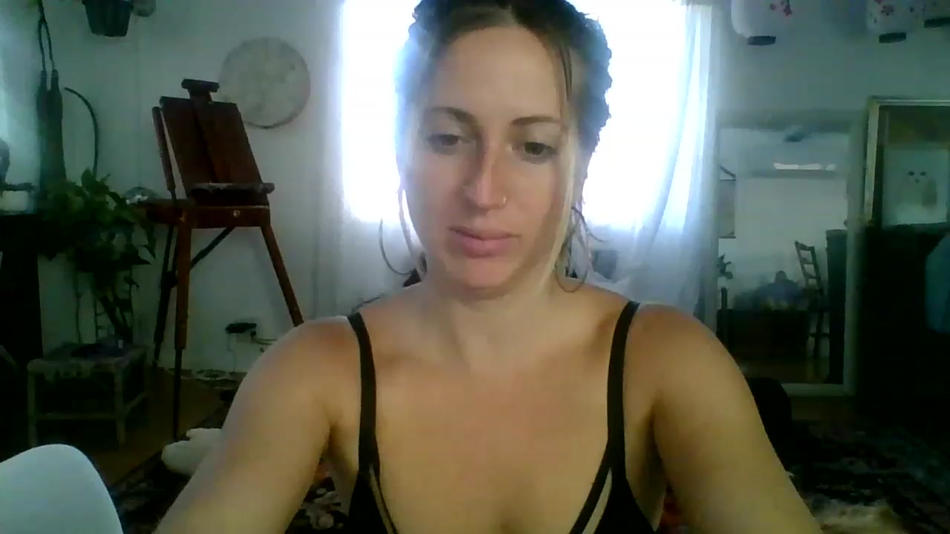 Gallery image thumbnail from Amethyst_Gem's myfreecams stream on, 06/19/2023, 18:52 image 9 of 20