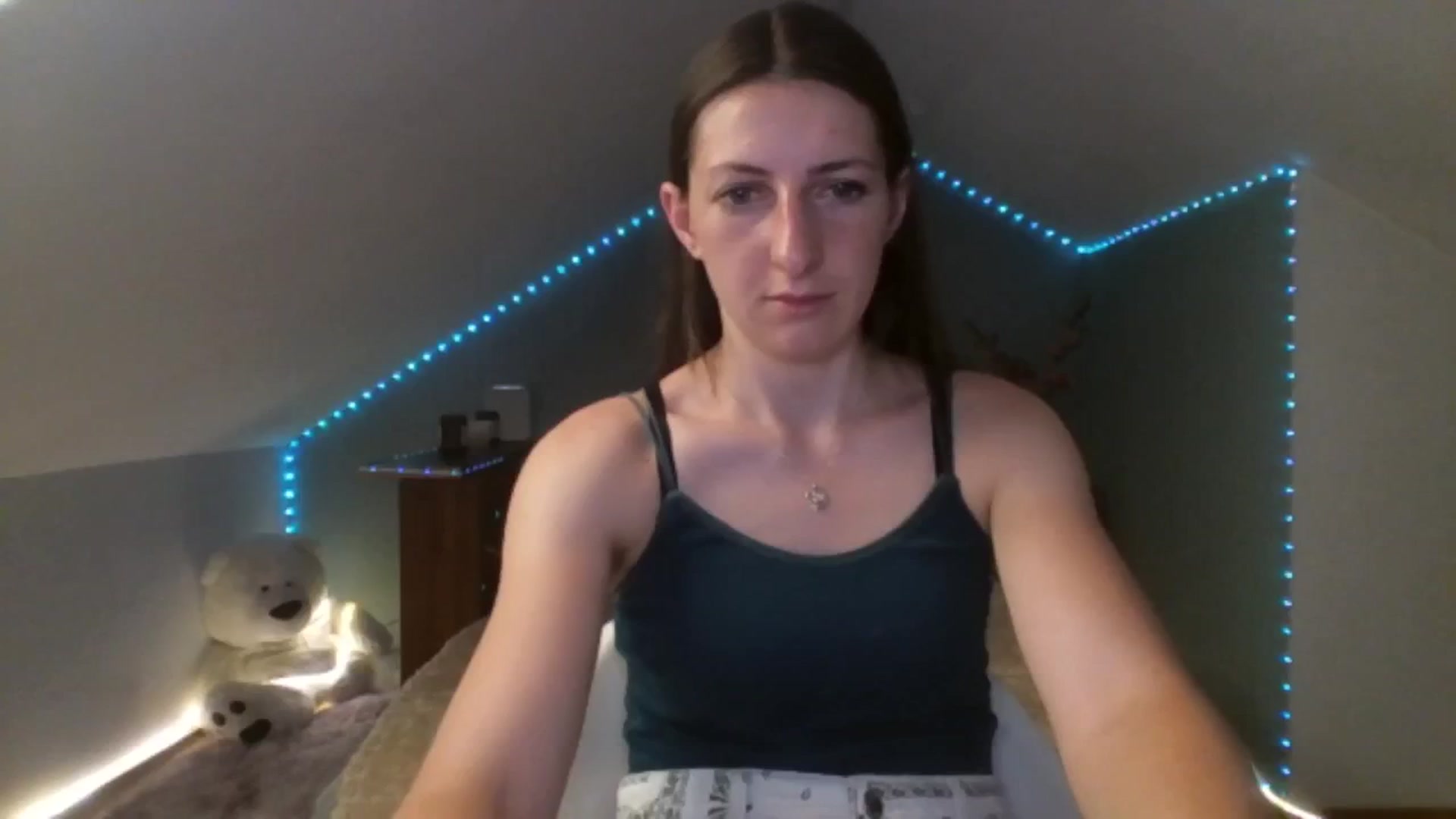 Gallery image thumbnail from AmiLune's myfreecams stream on, 06/30/2025, 08:11 image 7 of 20