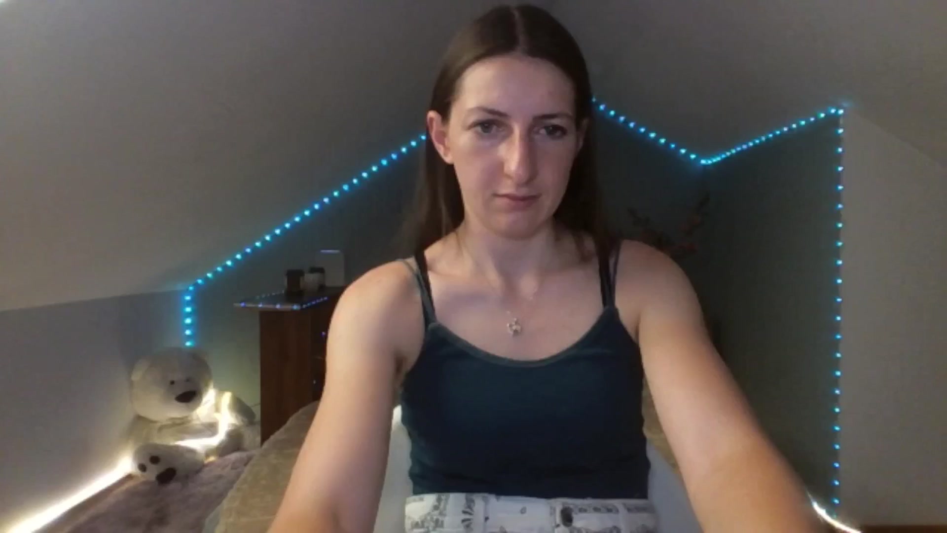Gallery image thumbnail from AmiLune's myfreecams stream on, 06/30/2025, 08:11 image 15 of 20