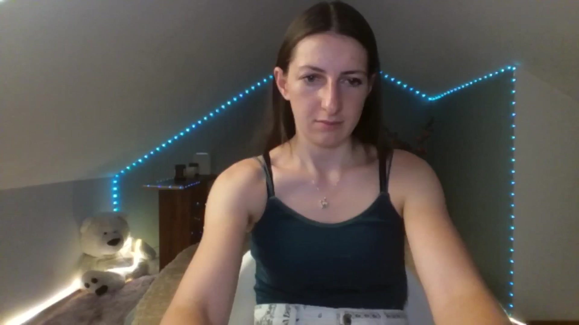 Gallery image thumbnail from AmiLune's myfreecams stream on, 06/30/2025, 08:11 image 14 of 20