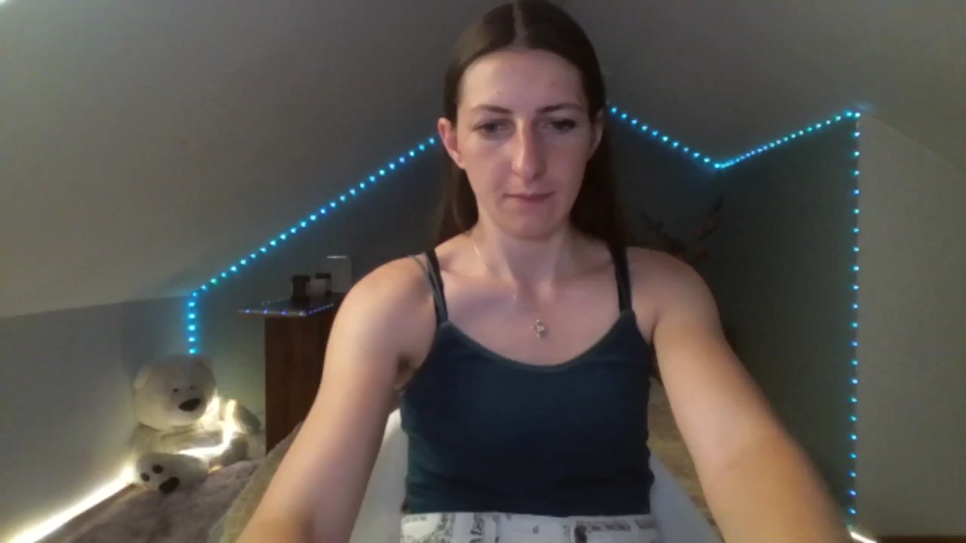 Gallery image thumbnail from AmiLune's myfreecams stream on, 06/30/2025, 08:11 image 1 of 20