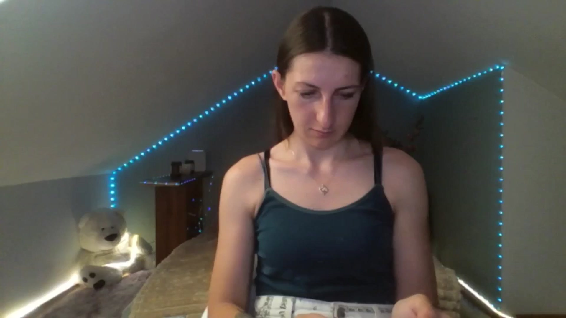 Gallery image thumbnail from AmiLune's myfreecams stream on, 06/30/2025, 08:11 image 4 of 20