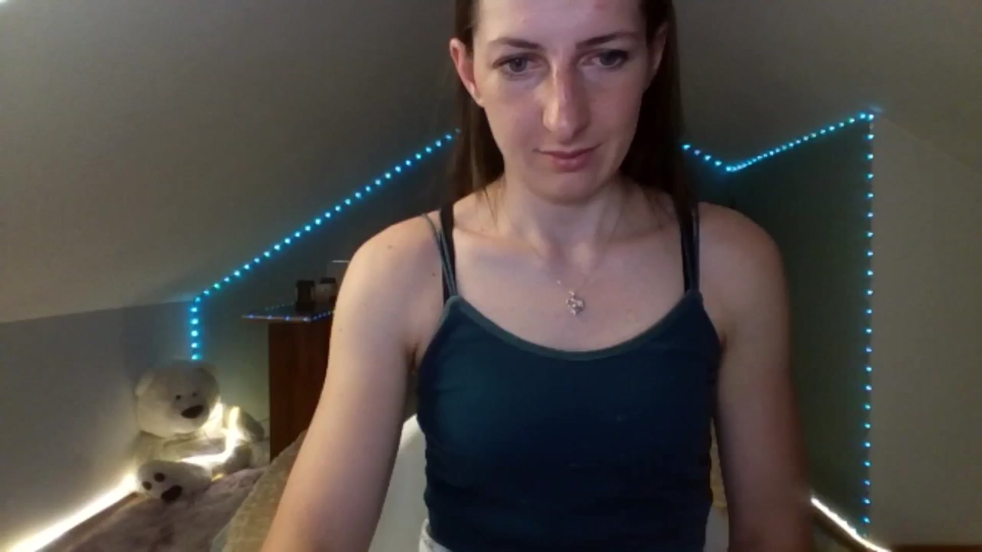 Gallery image thumbnail from AmiLune's myfreecams stream on, 06/30/2025, 08:11 image 10 of 20