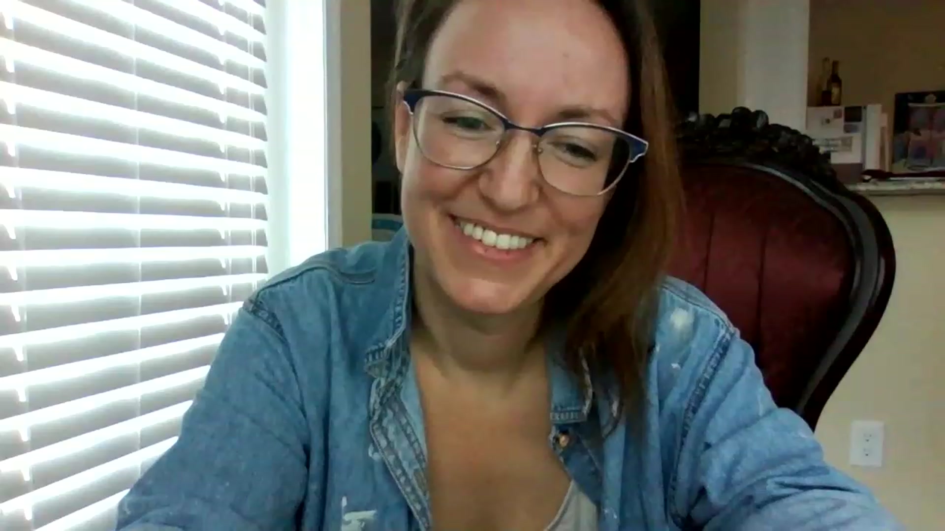 Gallery image thumbnail from AmiRobertsXO's myfreecams stream on, 07/15/2023, 19:54 image 19 of 20