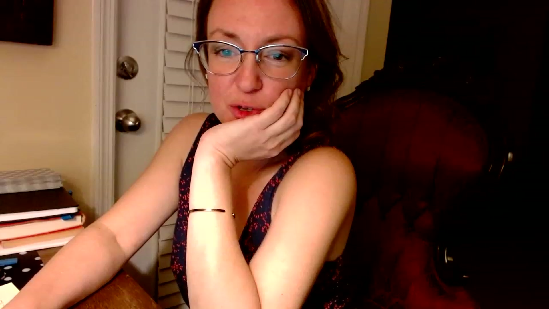 Gallery image thumbnail from AmiRobertsXO's myfreecams stream on, 08/13/2023, 08:10 image 5 of 20
