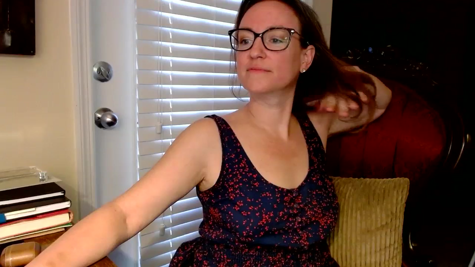 Gallery image thumbnail from AmiRobertsXO's myfreecams stream on, 08/26/2023, 12:00 image 2 of 20