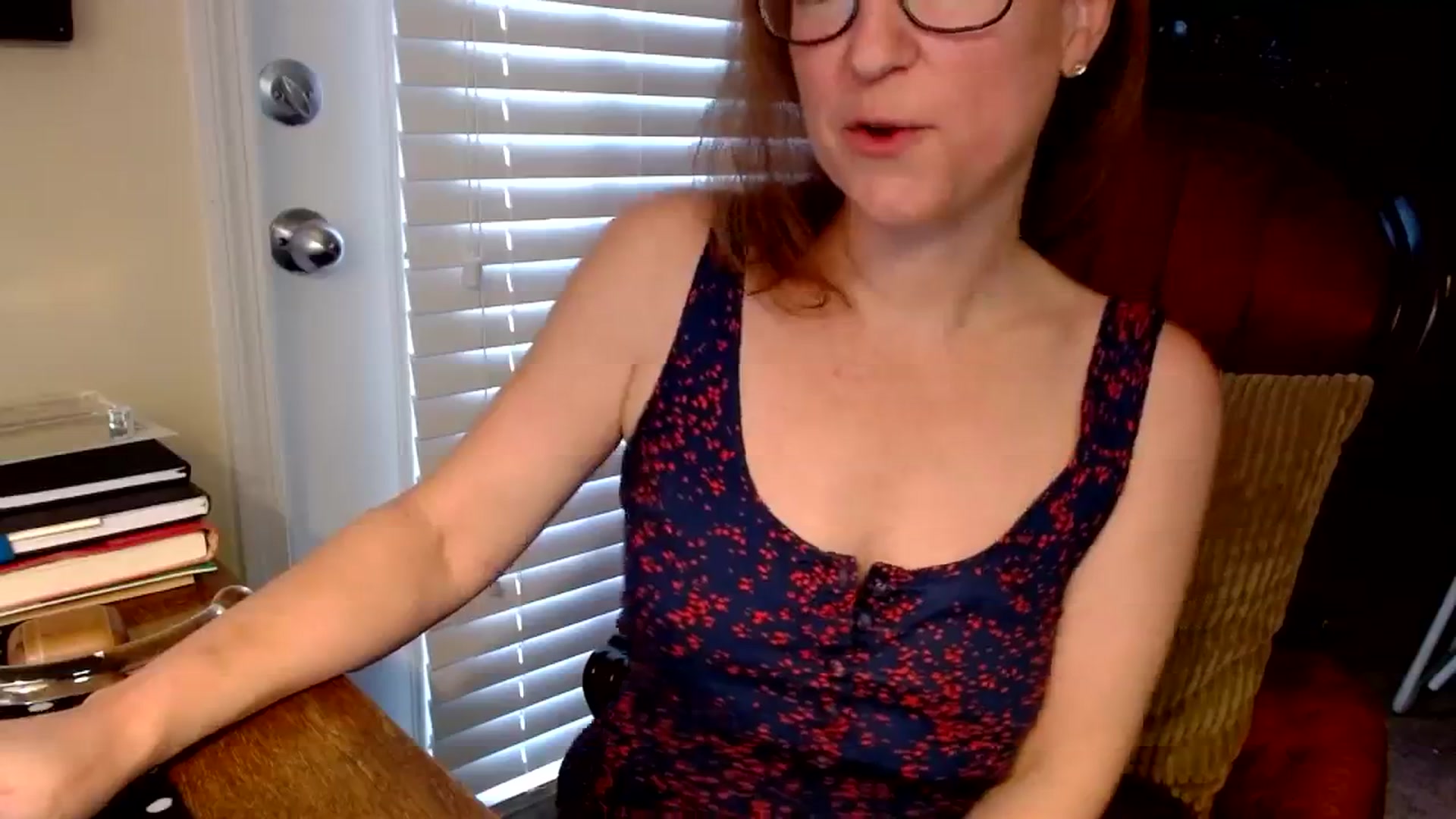 Gallery image thumbnail from AmiRobertsXO's myfreecams stream on, 08/26/2023, 12:00 image 18 of 20