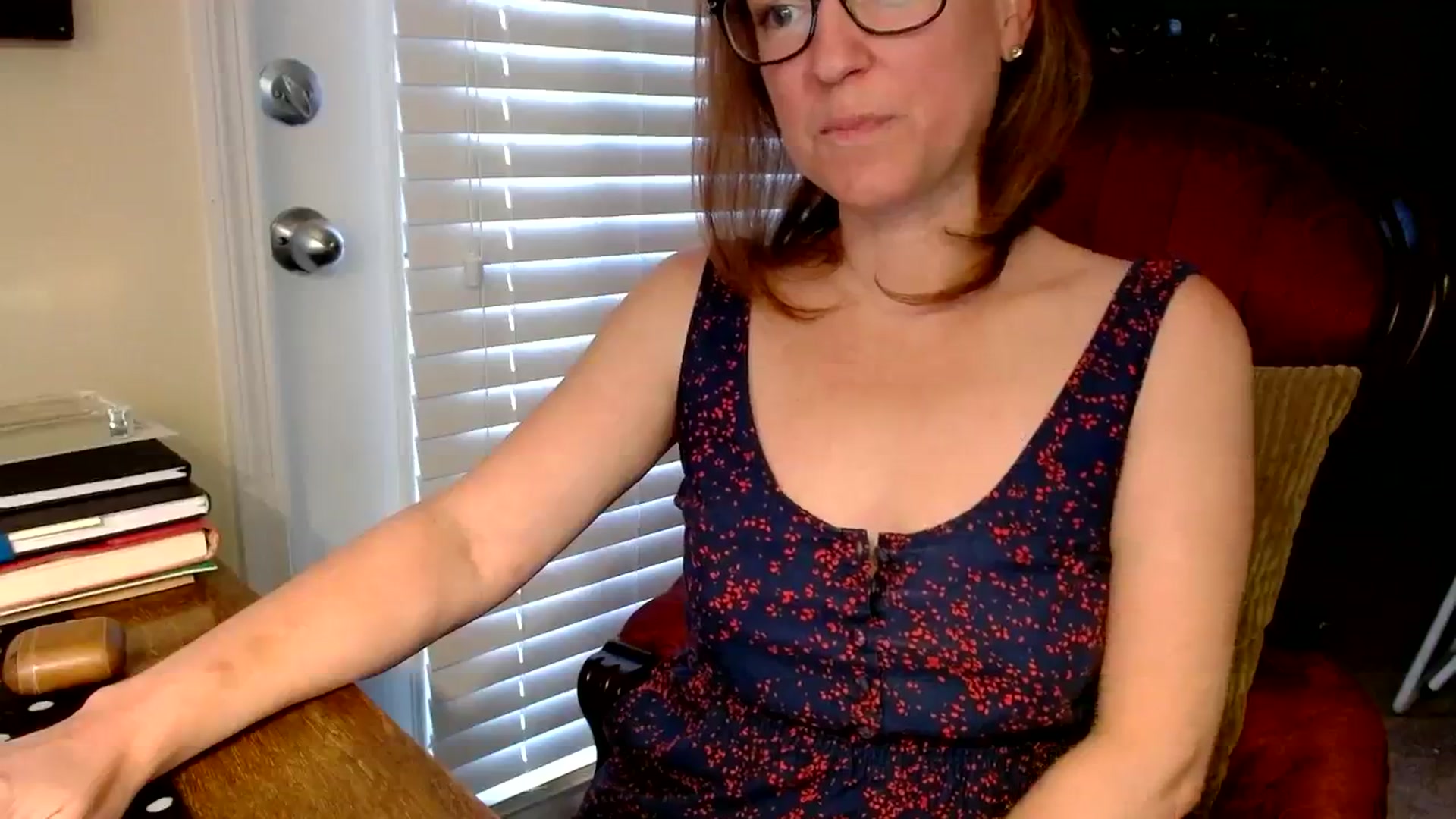 Gallery image thumbnail from AmiRobertsXO's myfreecams stream on, 08/26/2023, 12:00 image 10 of 20