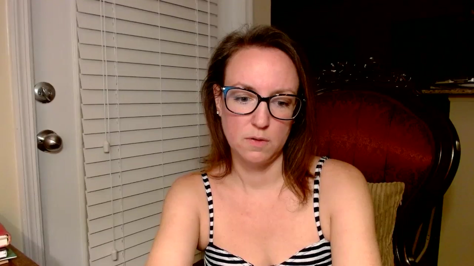 Gallery image thumbnail from AmiRobertsXO's myfreecams stream on, 08/28/2023, 11:13 image 14 of 20