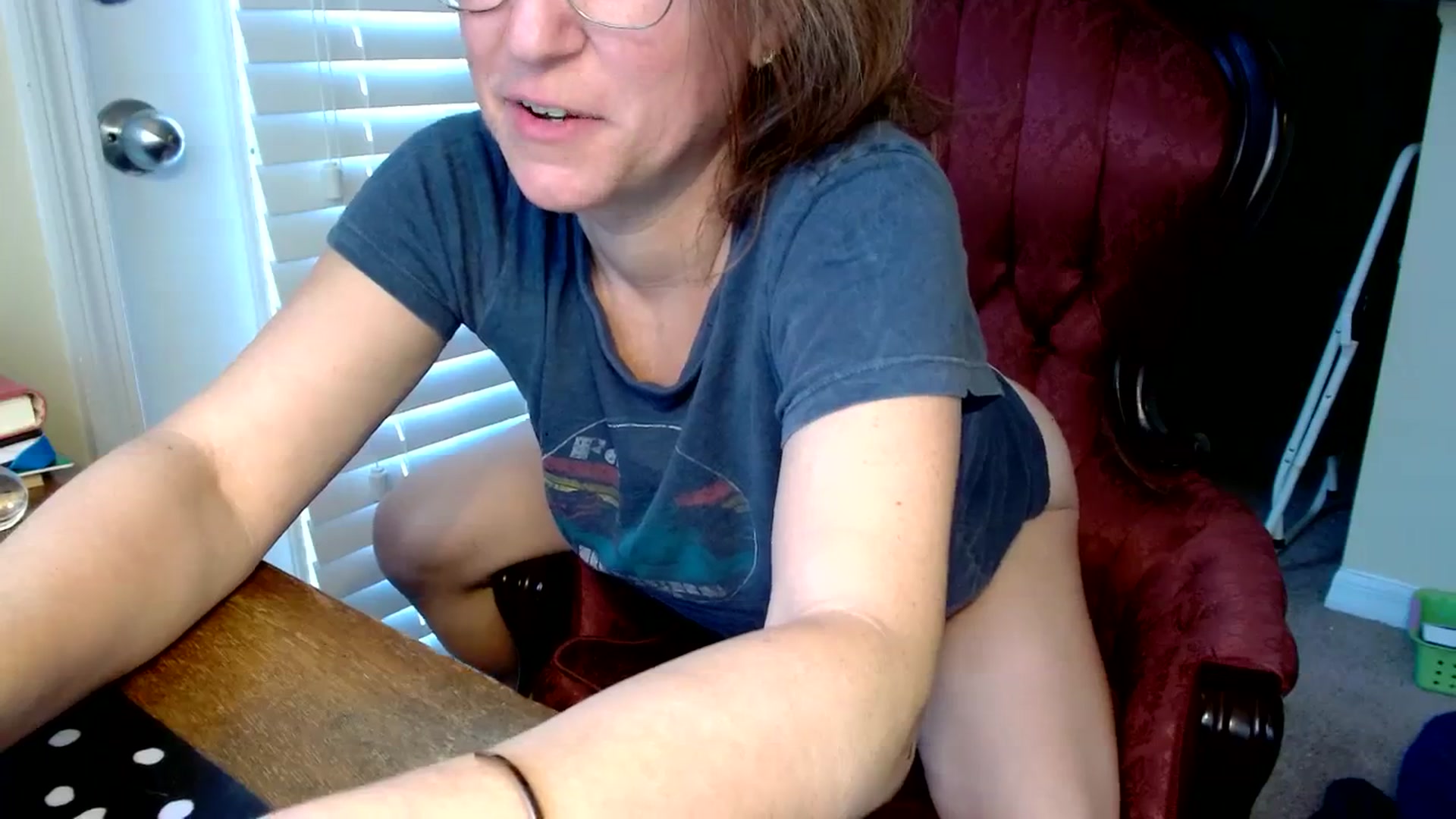 Gallery image thumbnail from AmiRobertsXO's myfreecams stream on, 09/09/2023, 18:56 image 16 of 20