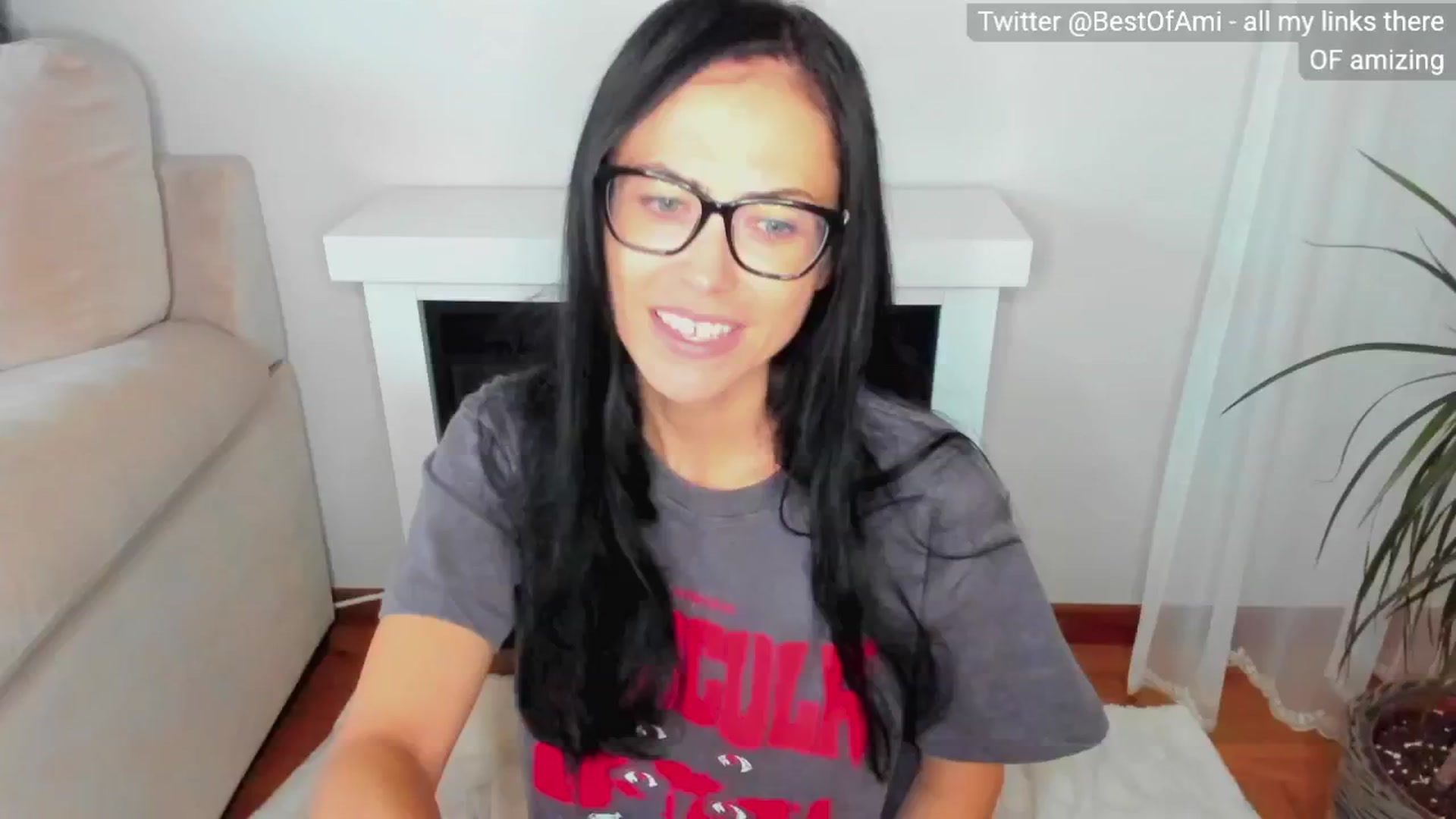 Gallery image thumbnail from AmiZing's myfreecams stream on, 10/29/2024, 05:22 image 11 of 20