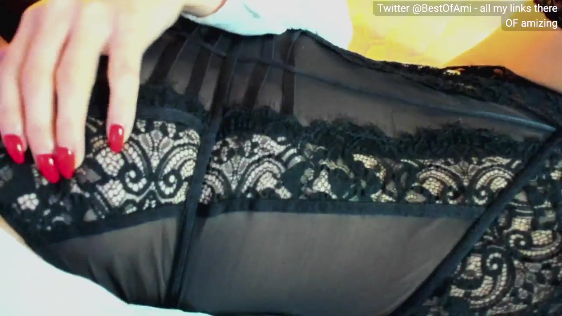 Gallery image thumbnail from AmiZing's myfreecams stream on, 01/05/2025, 08:25 image 14 of 20