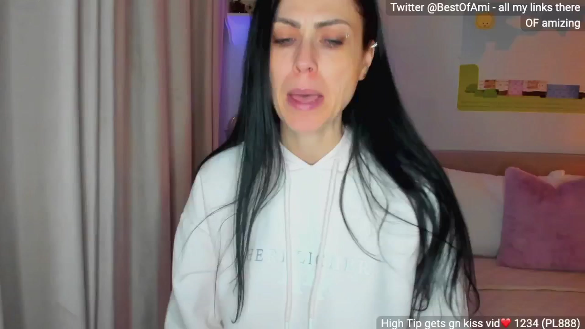 Gallery image thumbnail from AmiZing's myfreecams stream on, 02/03/2025, 22:18 image 13 of 20