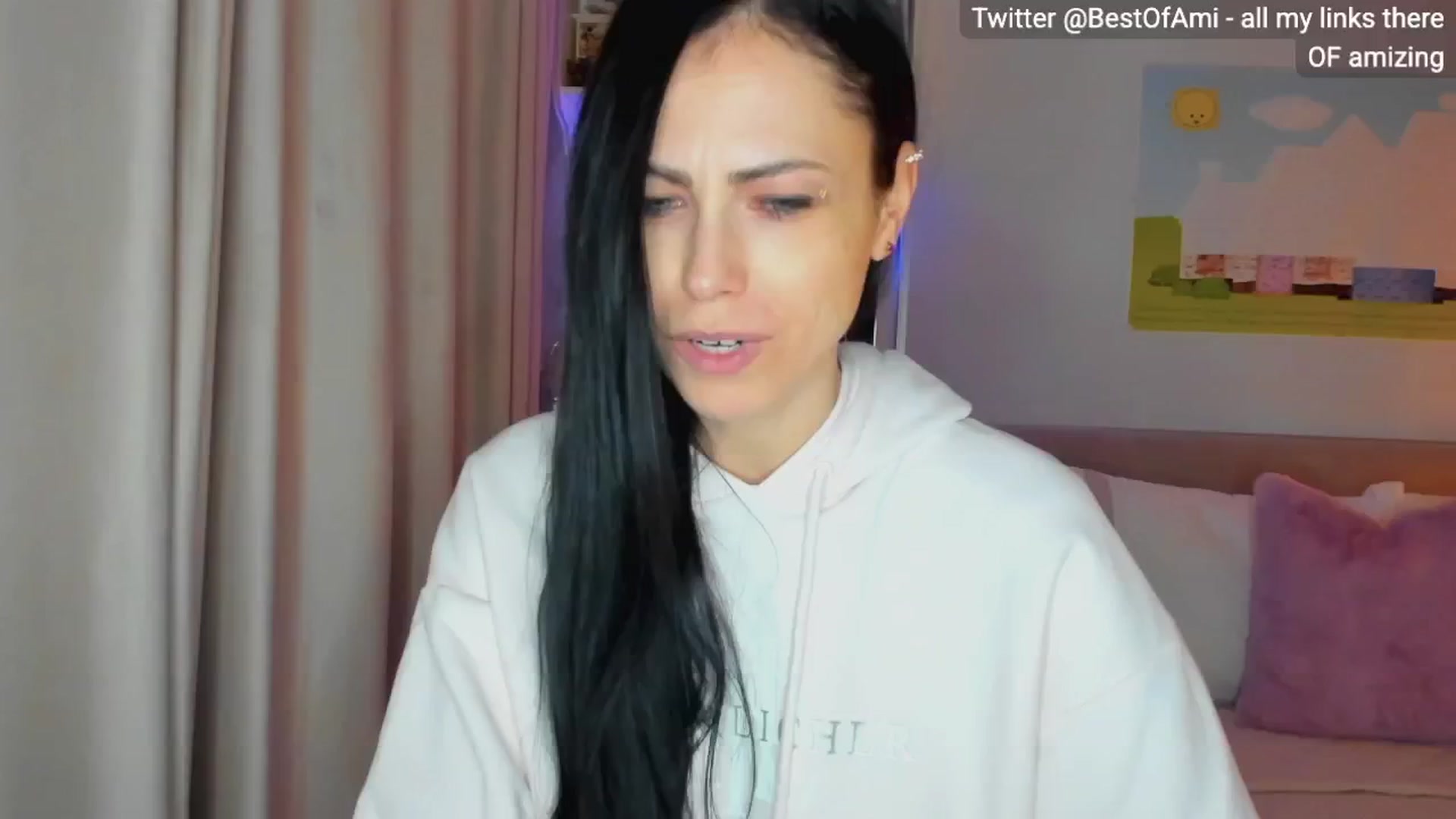 Gallery image thumbnail from AmiZing's myfreecams stream on, 02/03/2025, 22:18 image 1 of 20