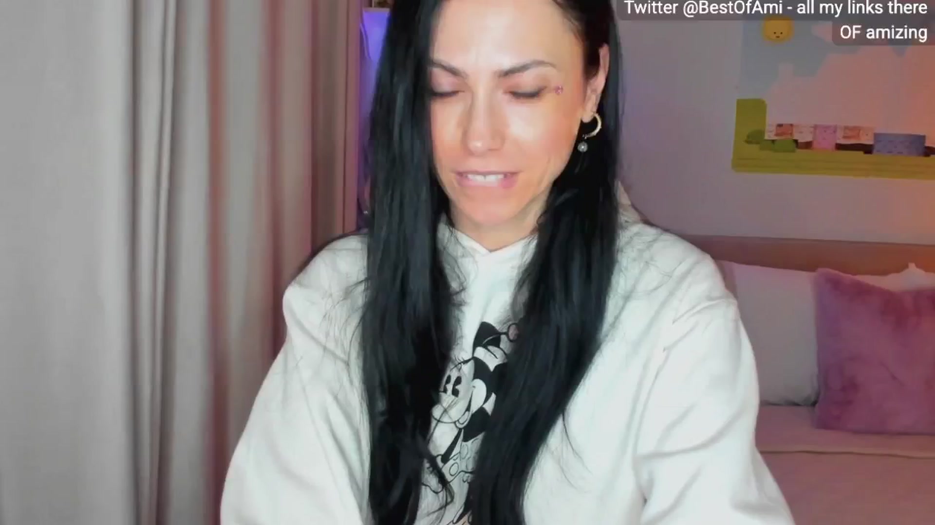 Gallery image thumbnail from AmiZing's myfreecams stream on, 02/17/2025, 19:17 image 9 of 20