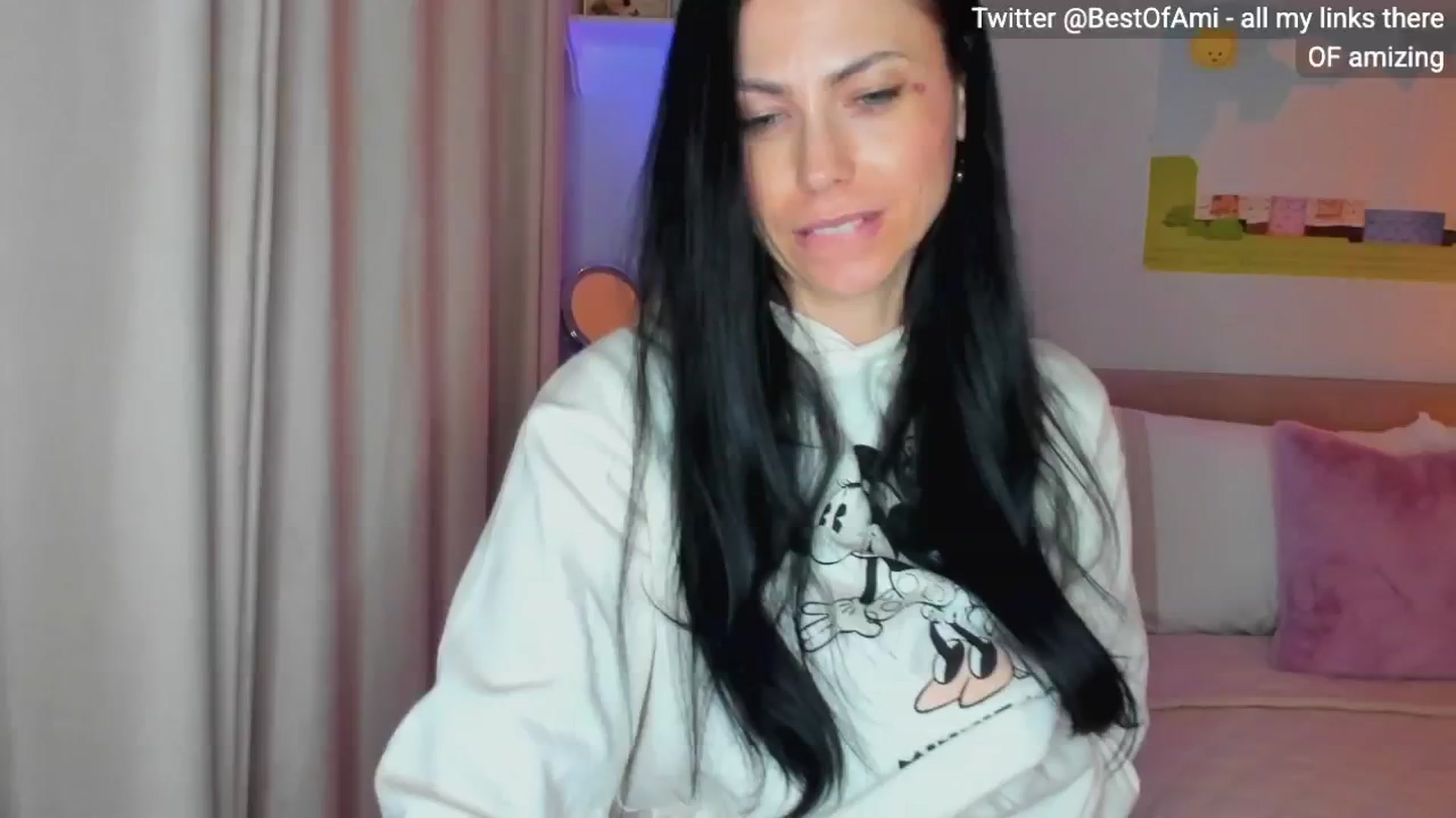 Gallery image thumbnail from AmiZing's myfreecams stream on, 02/17/2025, 19:17 image 14 of 20