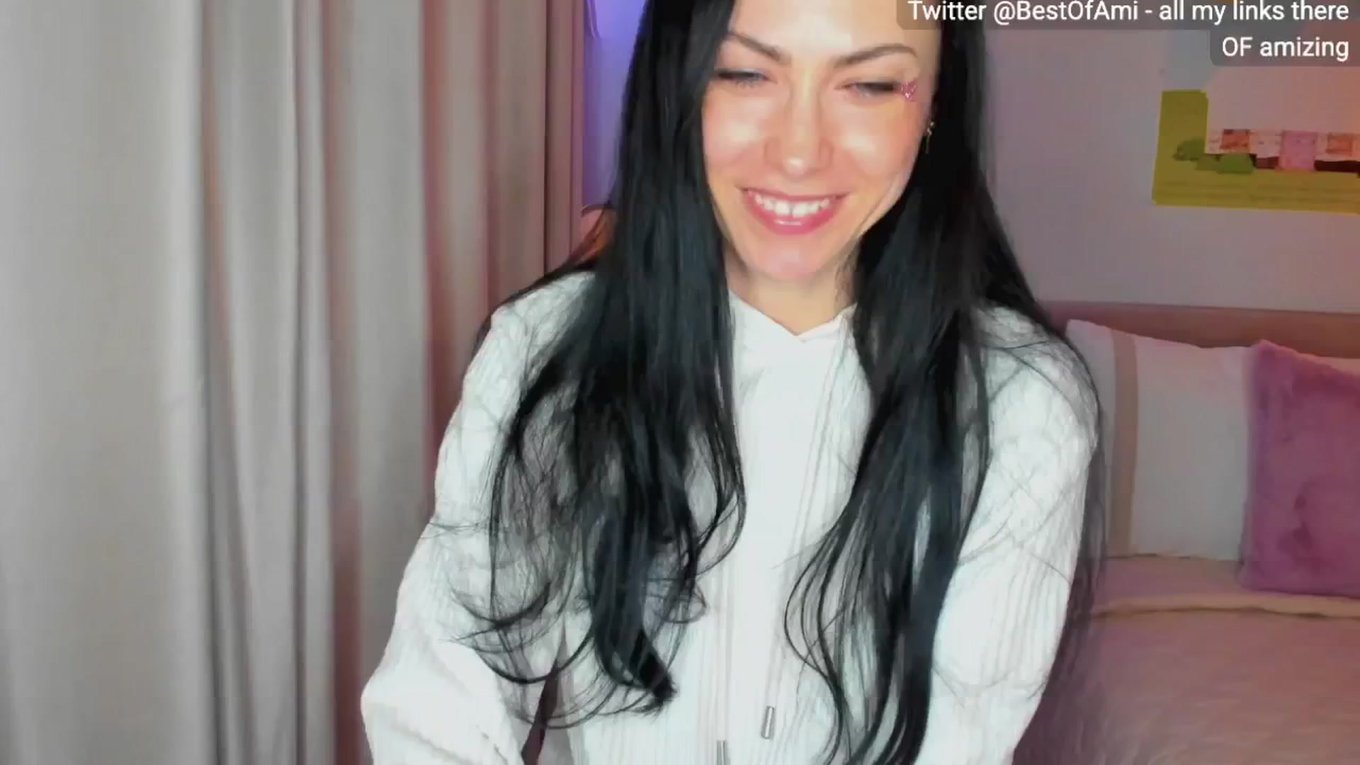 Gallery image thumbnail from AmiZing's myfreecams stream on, 02/19/2025, 20:02 image 7 of 20