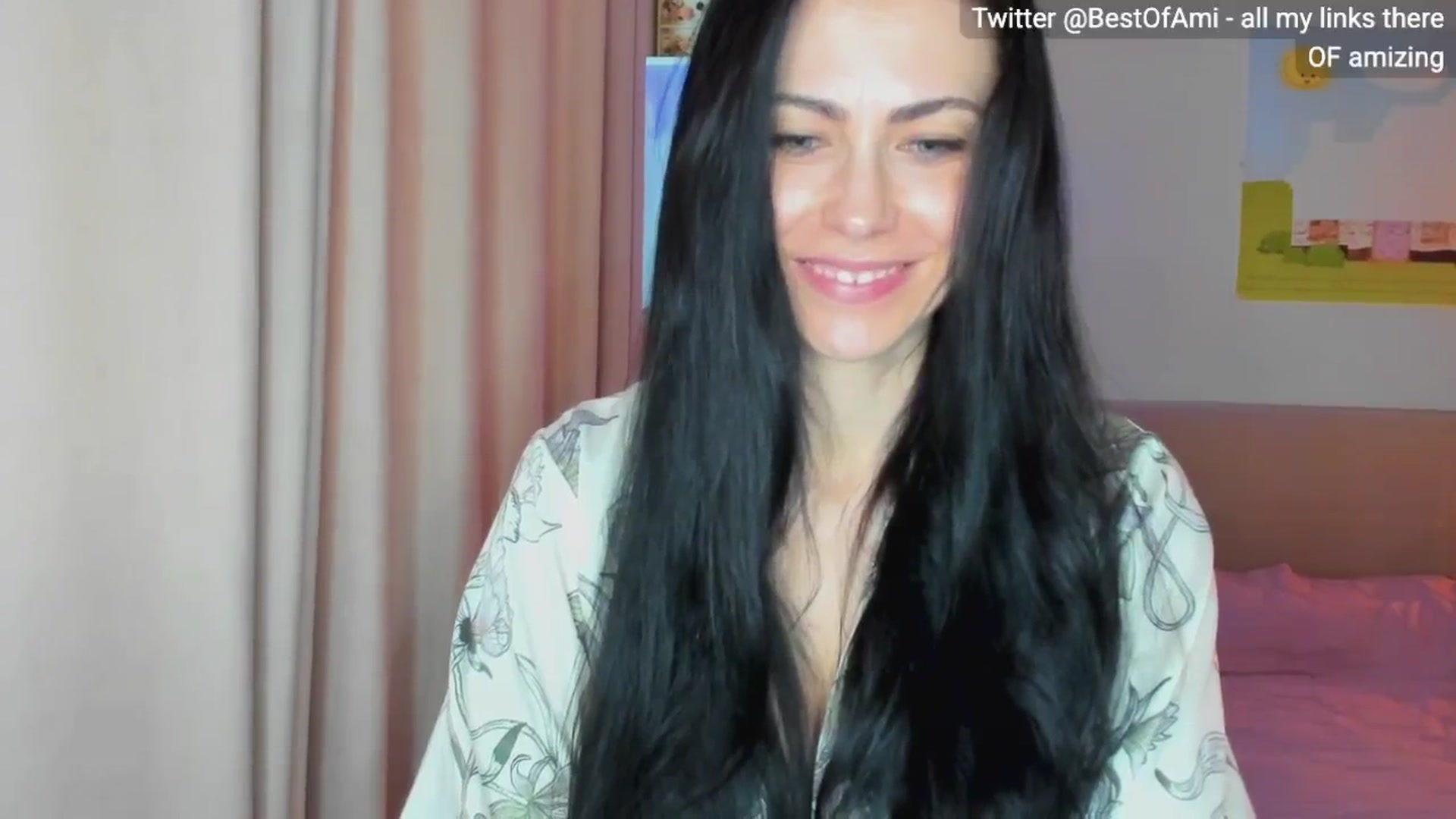 Gallery image thumbnail from AmiZing's myfreecams stream on, 03/13/2025, 06:27 image 2 of 20