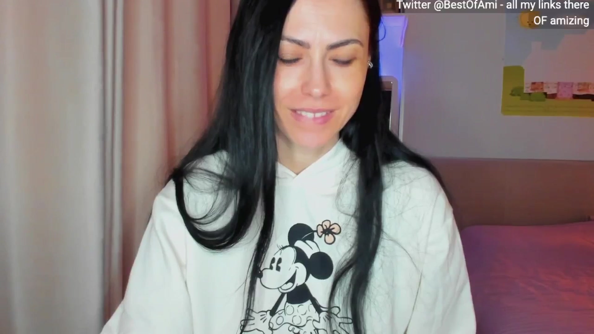 Gallery image thumbnail from AmiZing's myfreecams stream on, 03/17/2025, 06:23 image 20 of 20