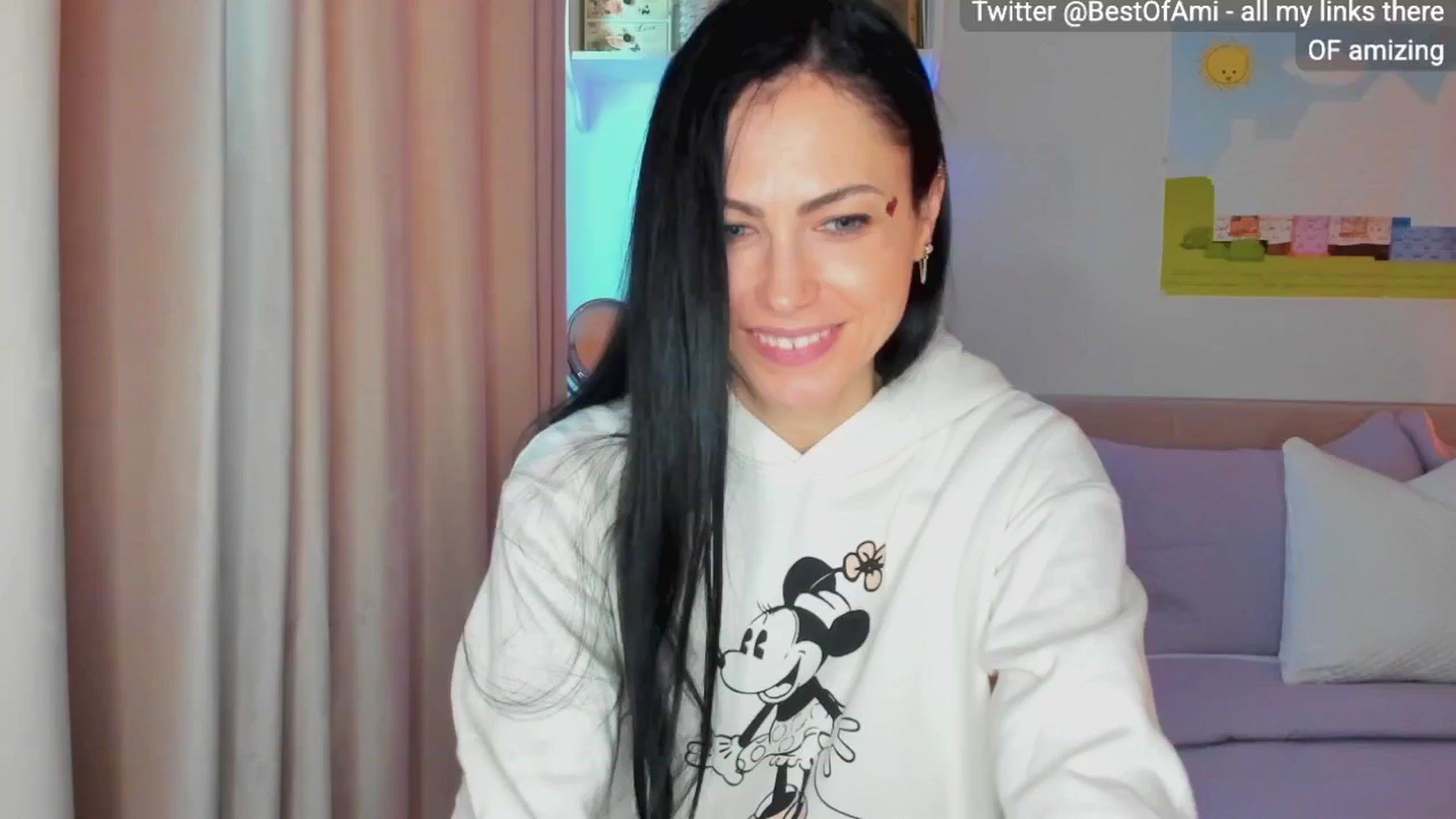 Gallery image thumbnail from AmiZing's myfreecams stream on, 03/20/2025, 08:00 image 20 of 20