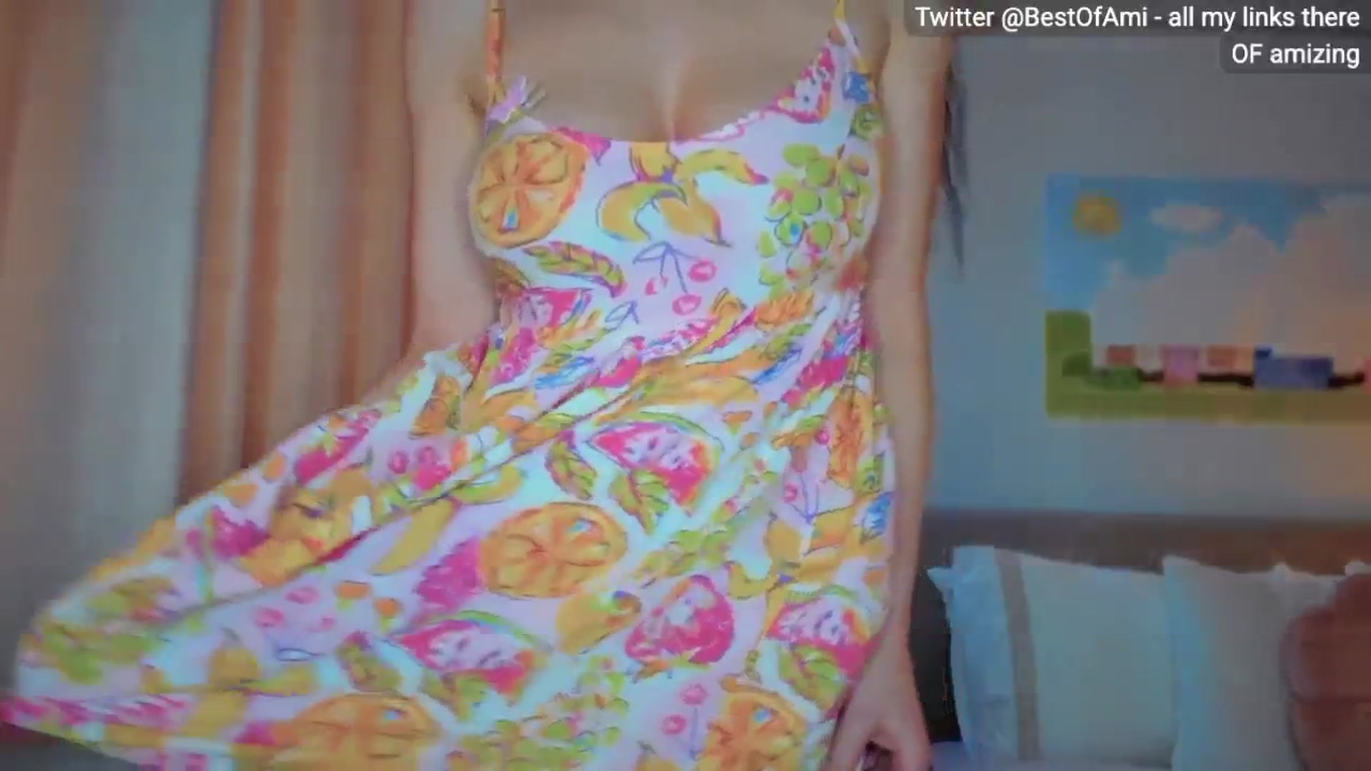 Gallery image thumbnail from AmiZing's myfreecams stream on, 05/10/2025, 07:34 image 13 of 20