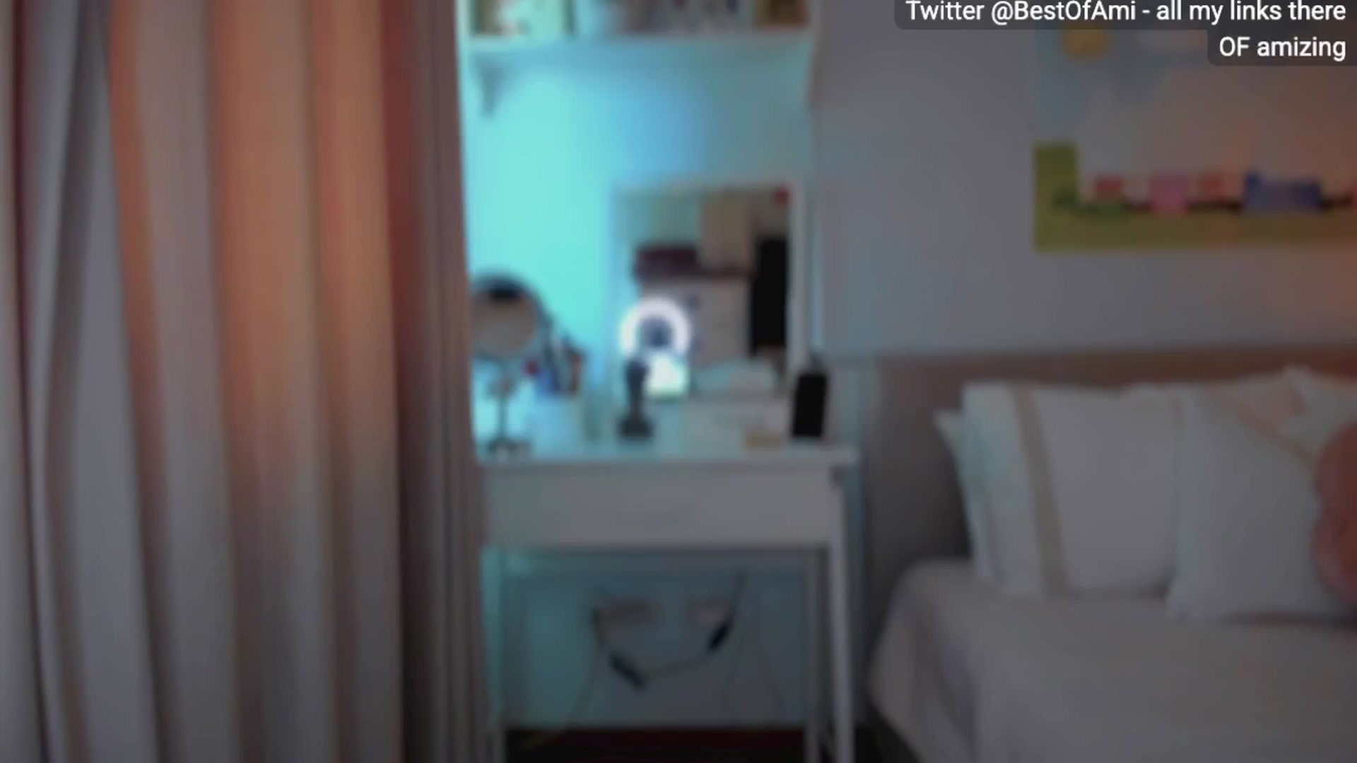 Gallery image thumbnail from AmiZing's myfreecams stream on, 06/13/2025, 06:54 image 14 of 20