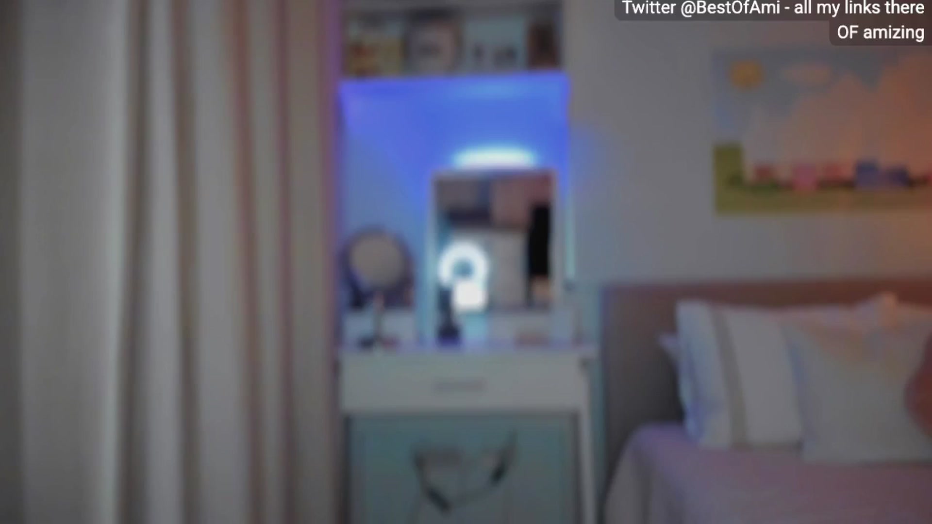 Gallery image thumbnail from AmiZing's myfreecams stream on, 06/30/2025, 19:22 image 19 of 20