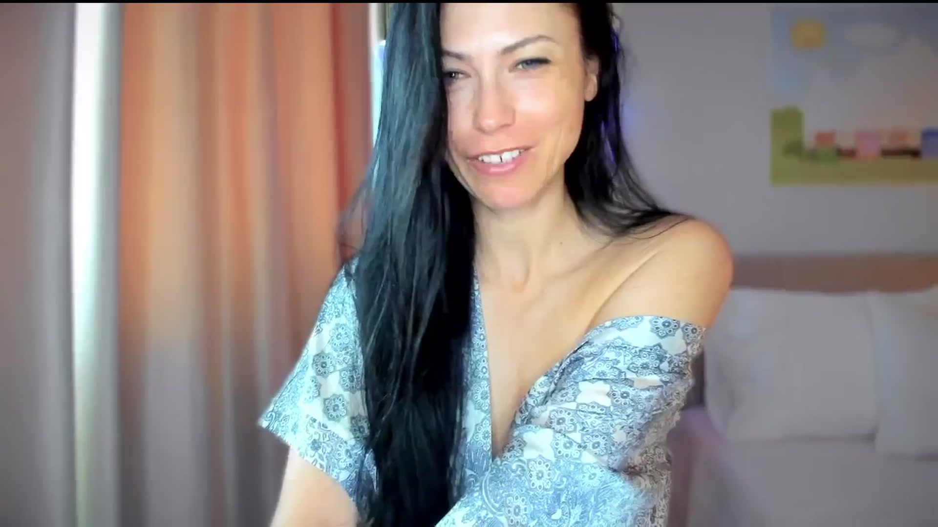 Gallery image thumbnail from AmiZing's myfreecams stream on, 07/07/2025, 05:13 image 17 of 20