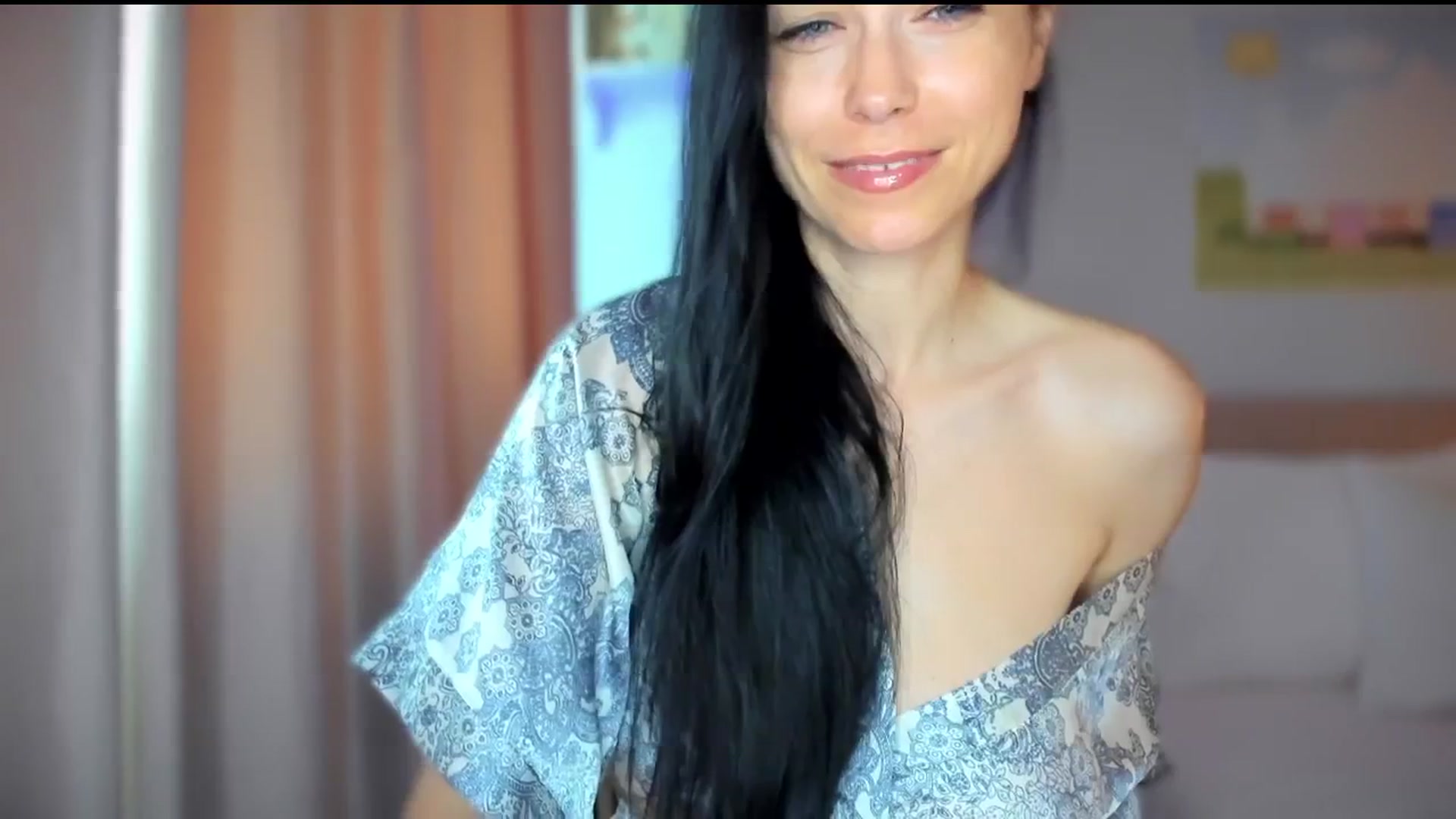 Gallery image thumbnail from AmiZing's myfreecams stream on, 07/07/2025, 05:13 image 9 of 20