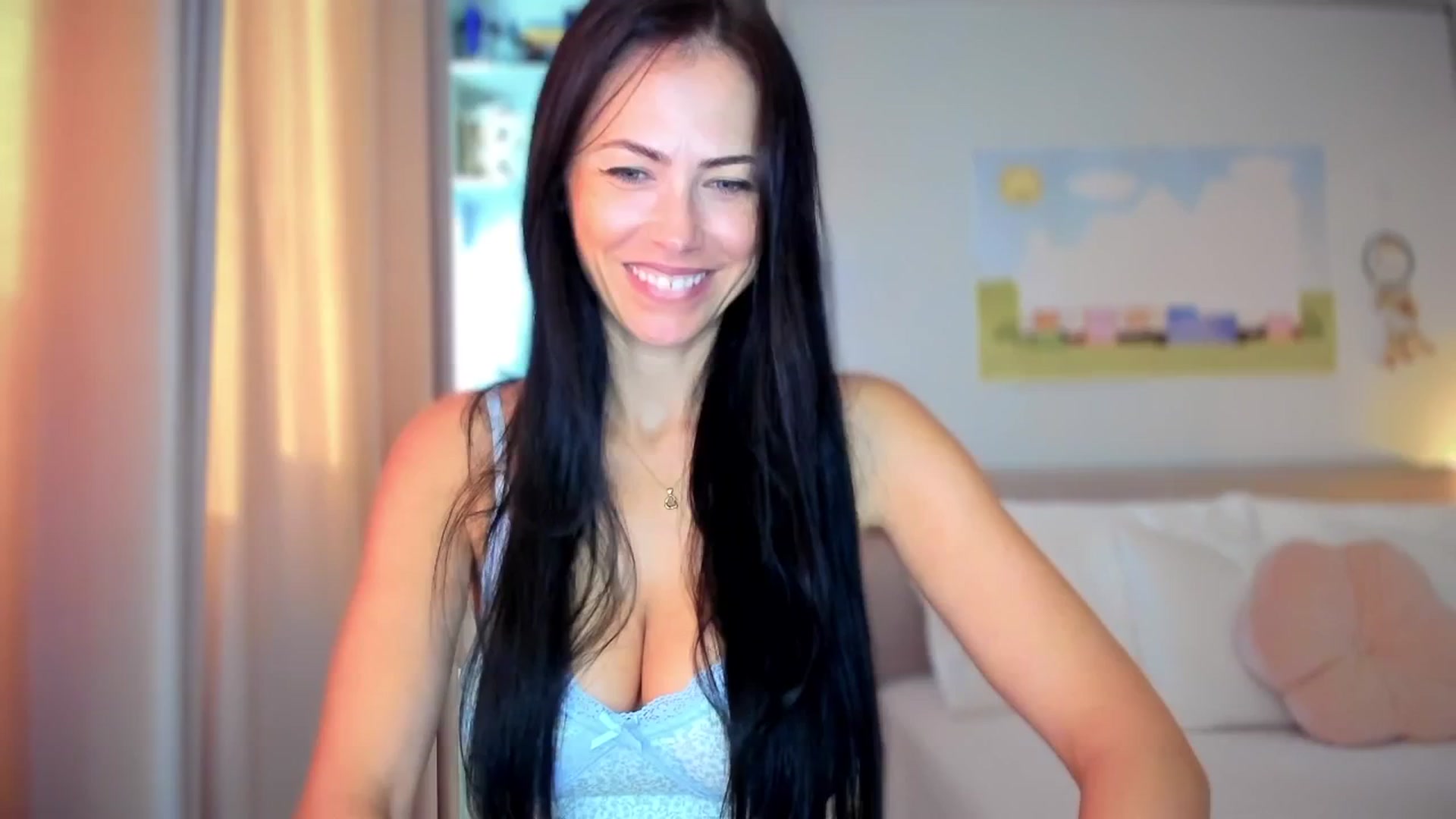 Gallery image thumbnail from AmiZing's myfreecams stream on, 08/19/2025, 05:29 image 8 of 20