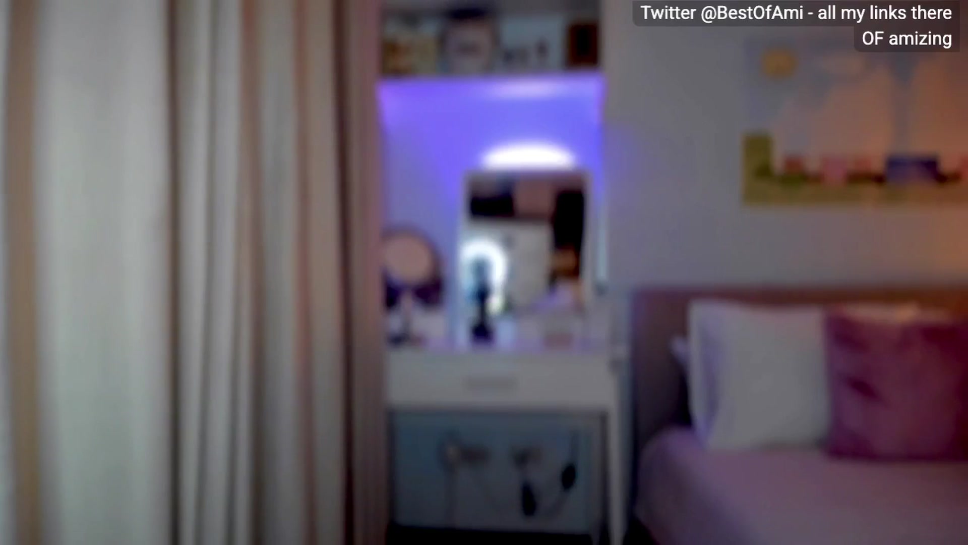 Gallery image thumbnail from AmiZing's myfreecams stream on, 11/14/2025, 05:00 image 6 of 20