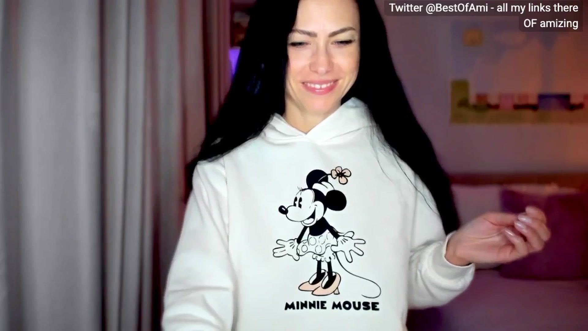 Gallery image thumbnail from AmiZing's myfreecams stream on, 11/14/2025, 05:00 image 4 of 20