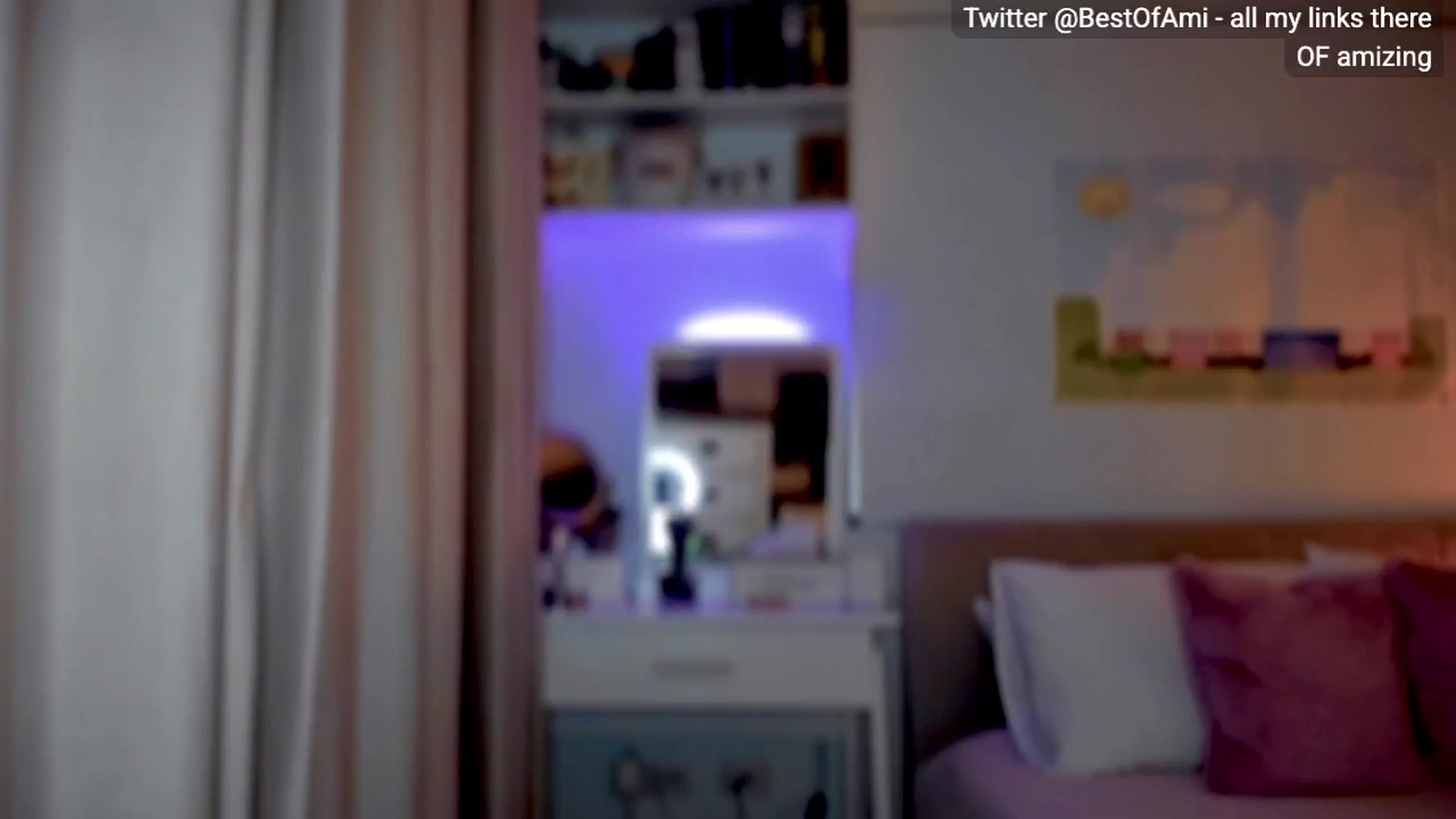 Gallery image thumbnail from AmiZing's myfreecams stream on, 11/18/2025, 04:52 image 3 of 20