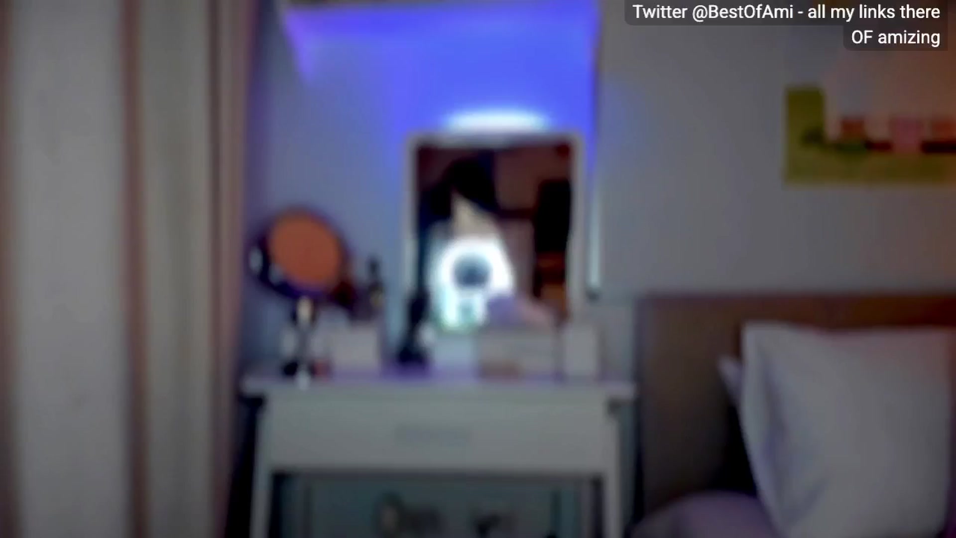 Gallery image thumbnail from AmiZing's myfreecams stream on, 11/20/2025, 05:28 image 9 of 20